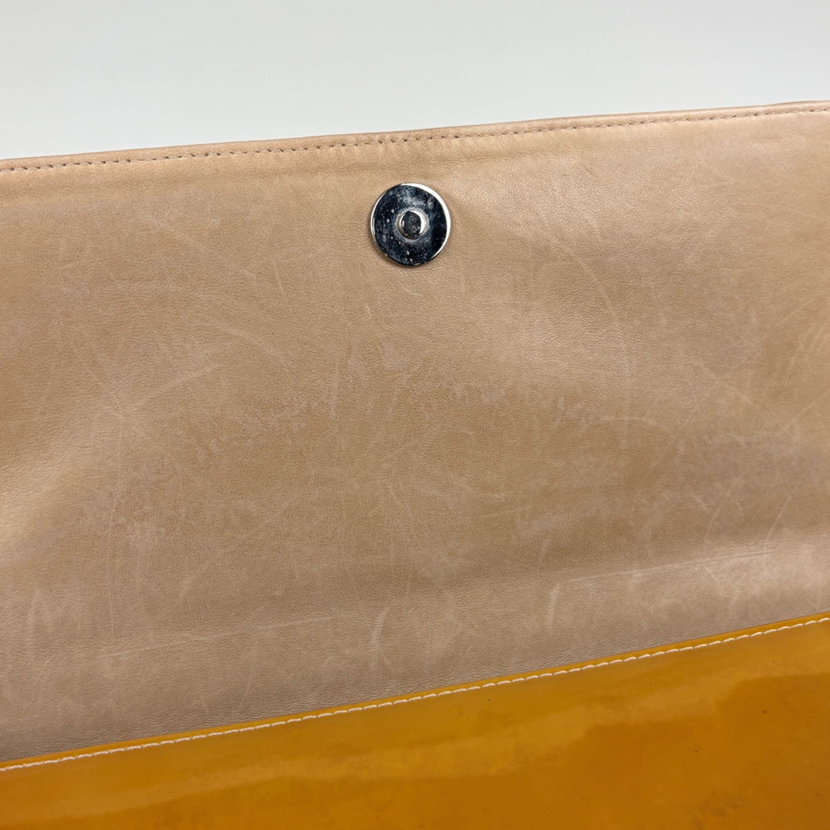 Chanel Brown Patent Leather Shoulder Bag (Pre-Owned)