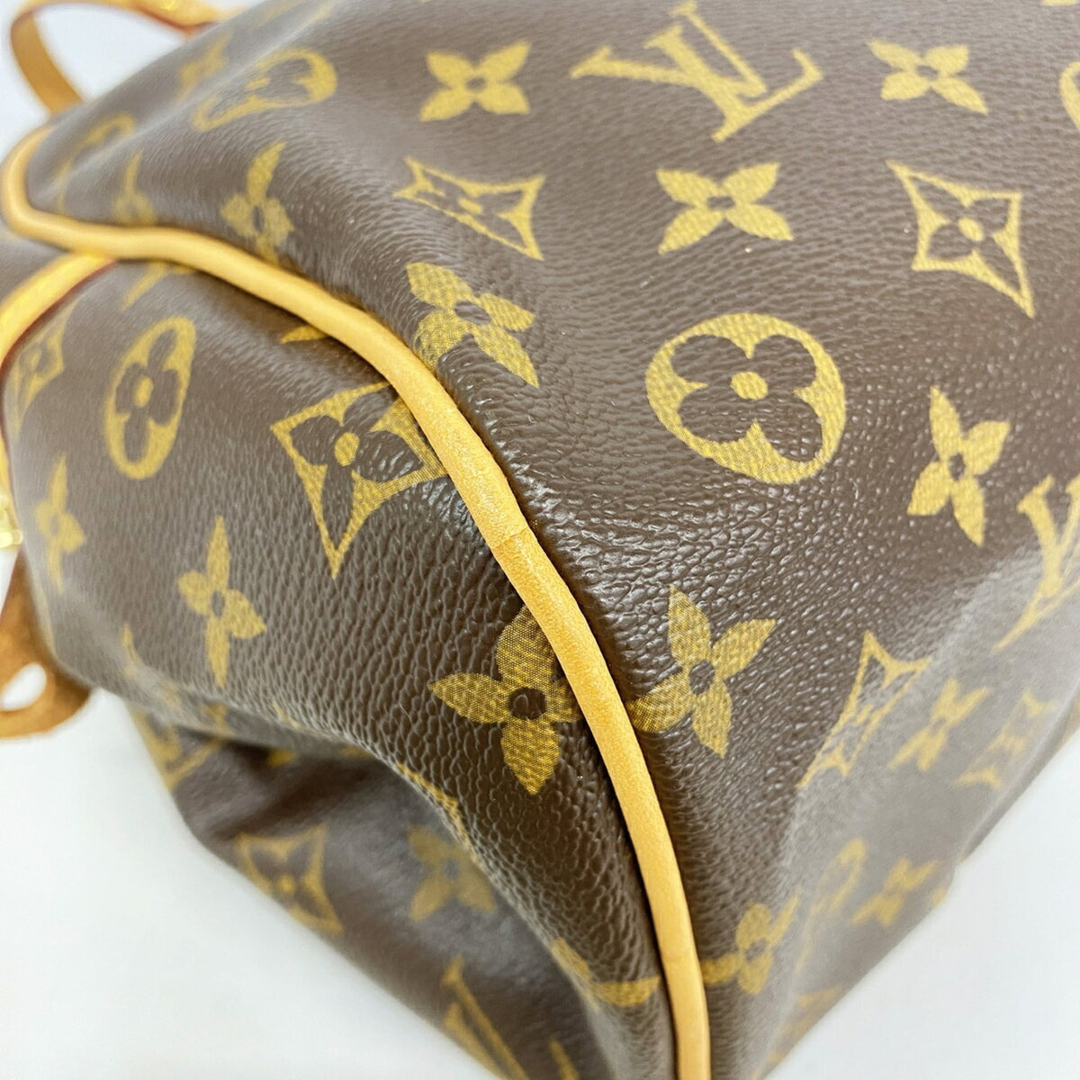 Louis Vuitton Brown Tote Bag (Pre-Owned)