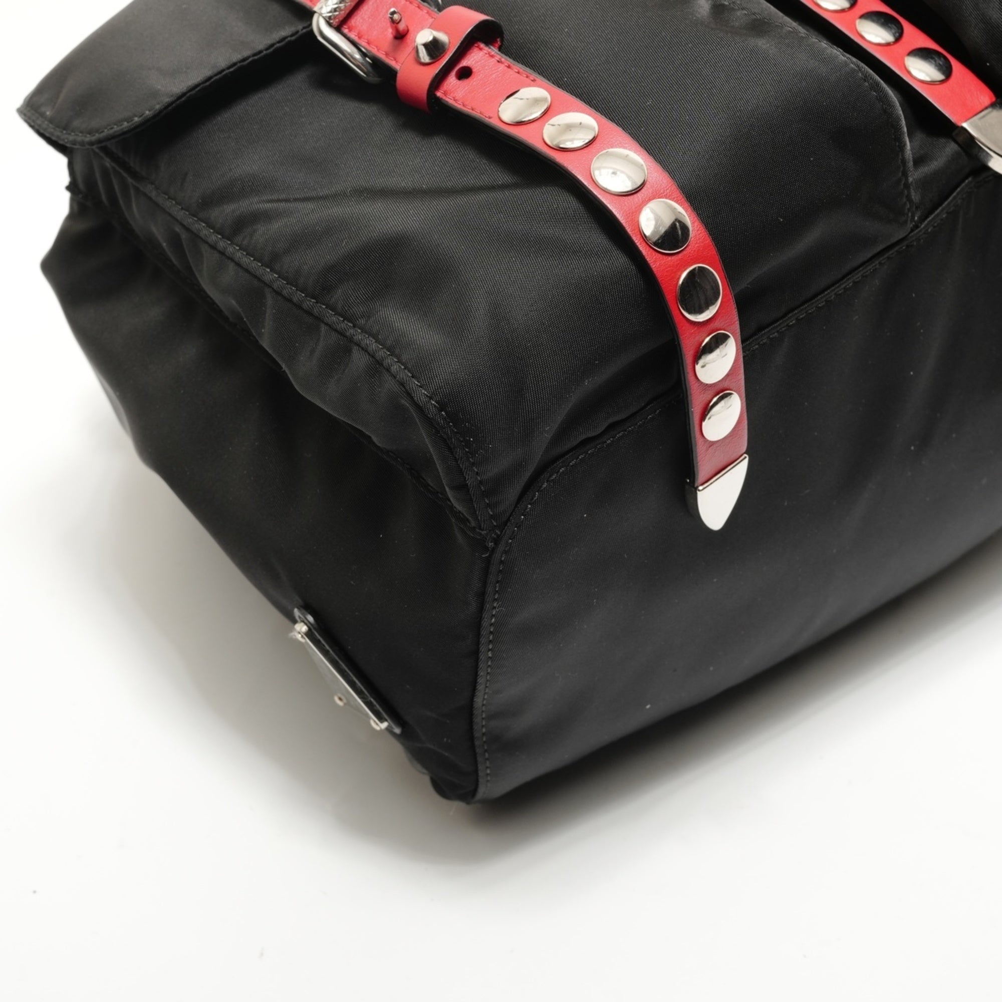 Prada Black Nylon Backpack (Pre-Owned)
