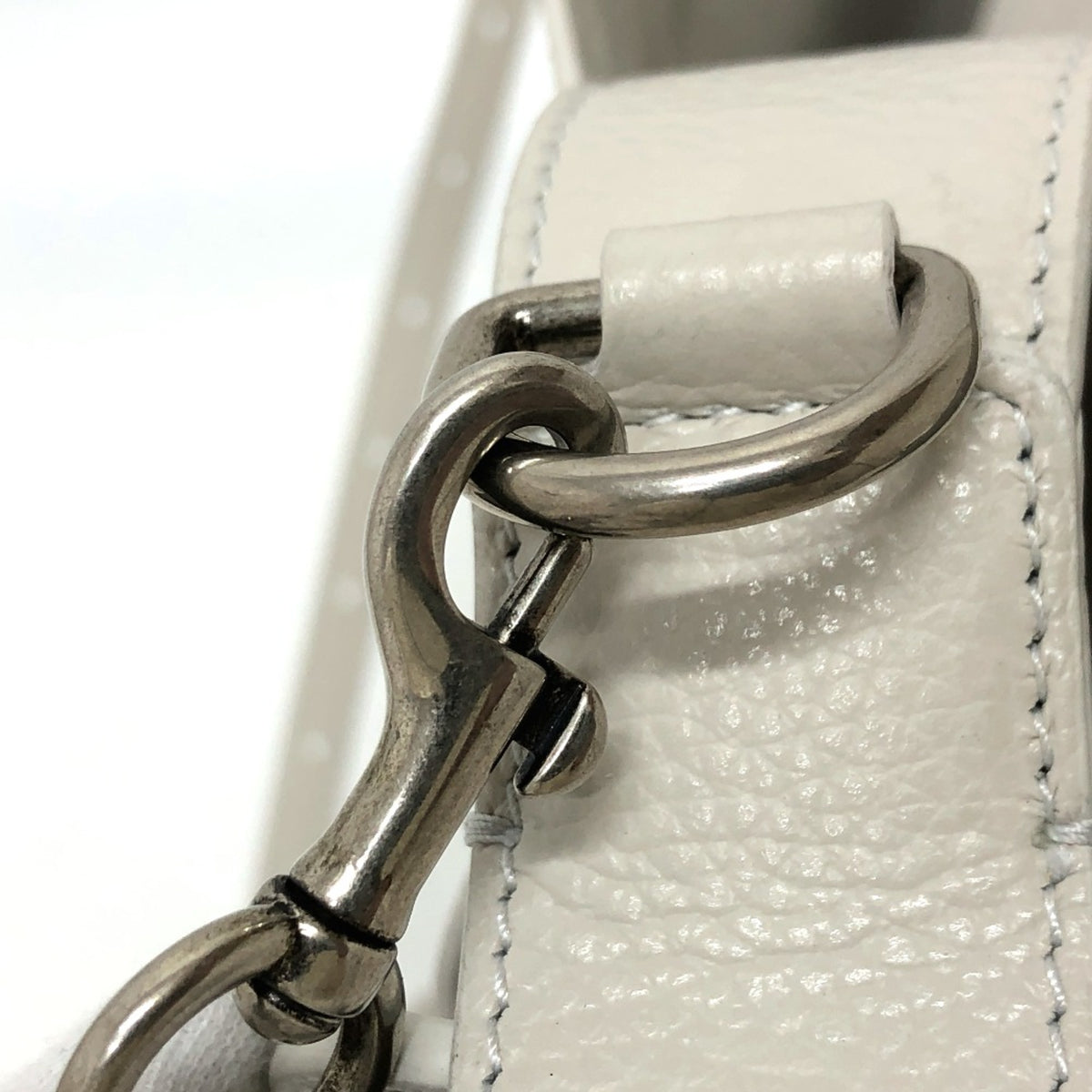 Balenciaga White Leather Shoulder Bag (Pre-Owned)