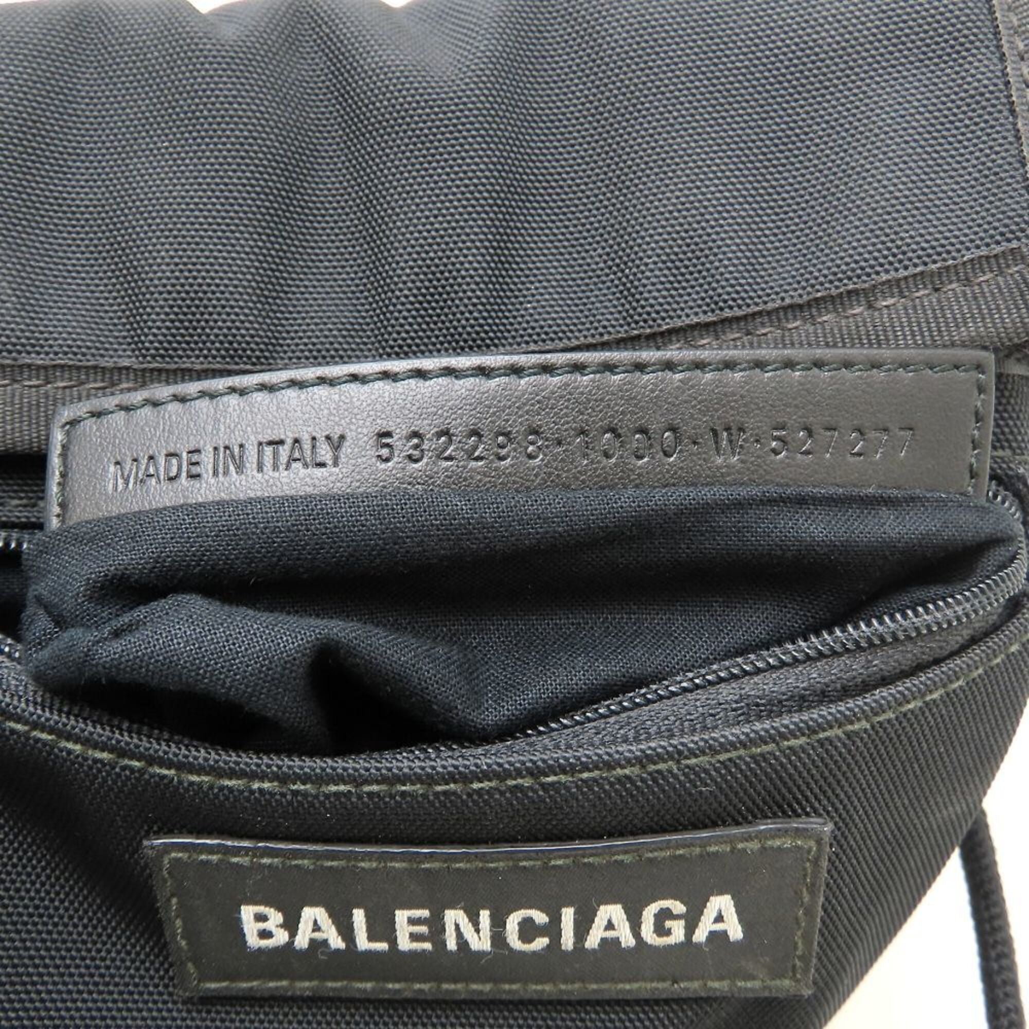 Balenciaga Black Nylon Canvas Shoulder Bag (Pre-Owned)