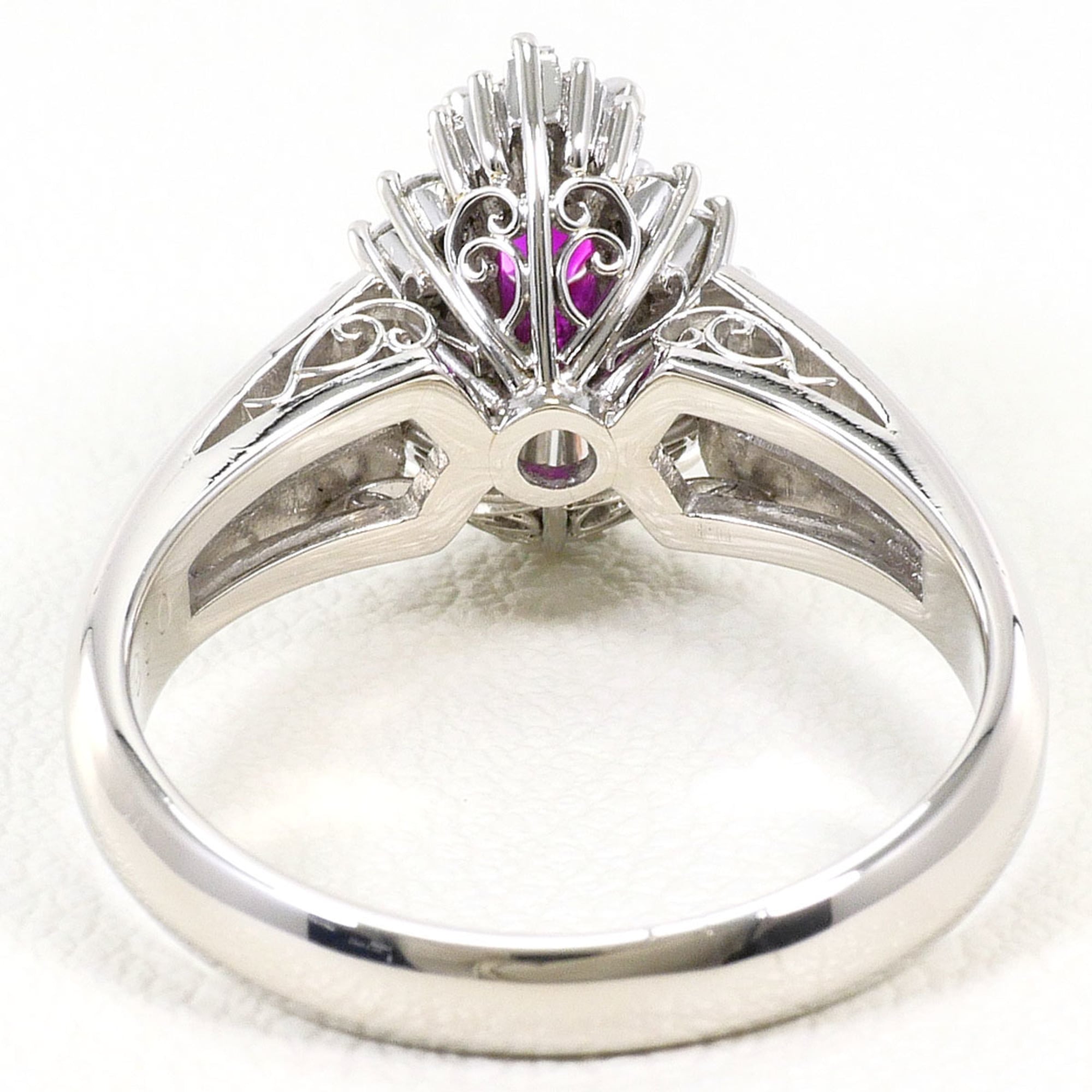 Unbranded Platinum 900 Band Ring (Pre-Owned)