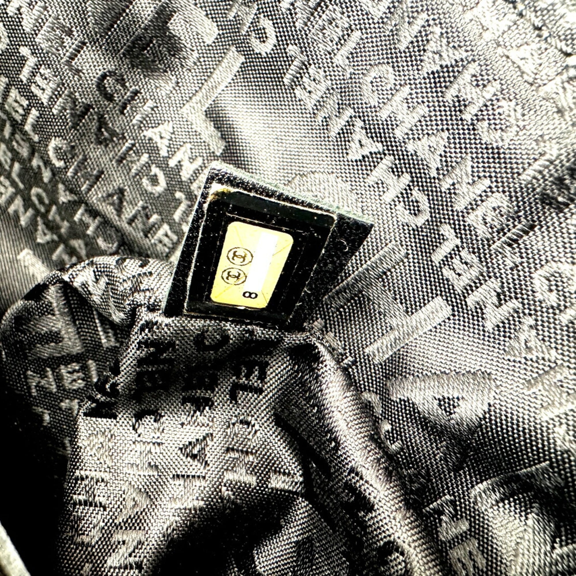 Chanel Black Leather Tote Bag (Pre-Owned)
