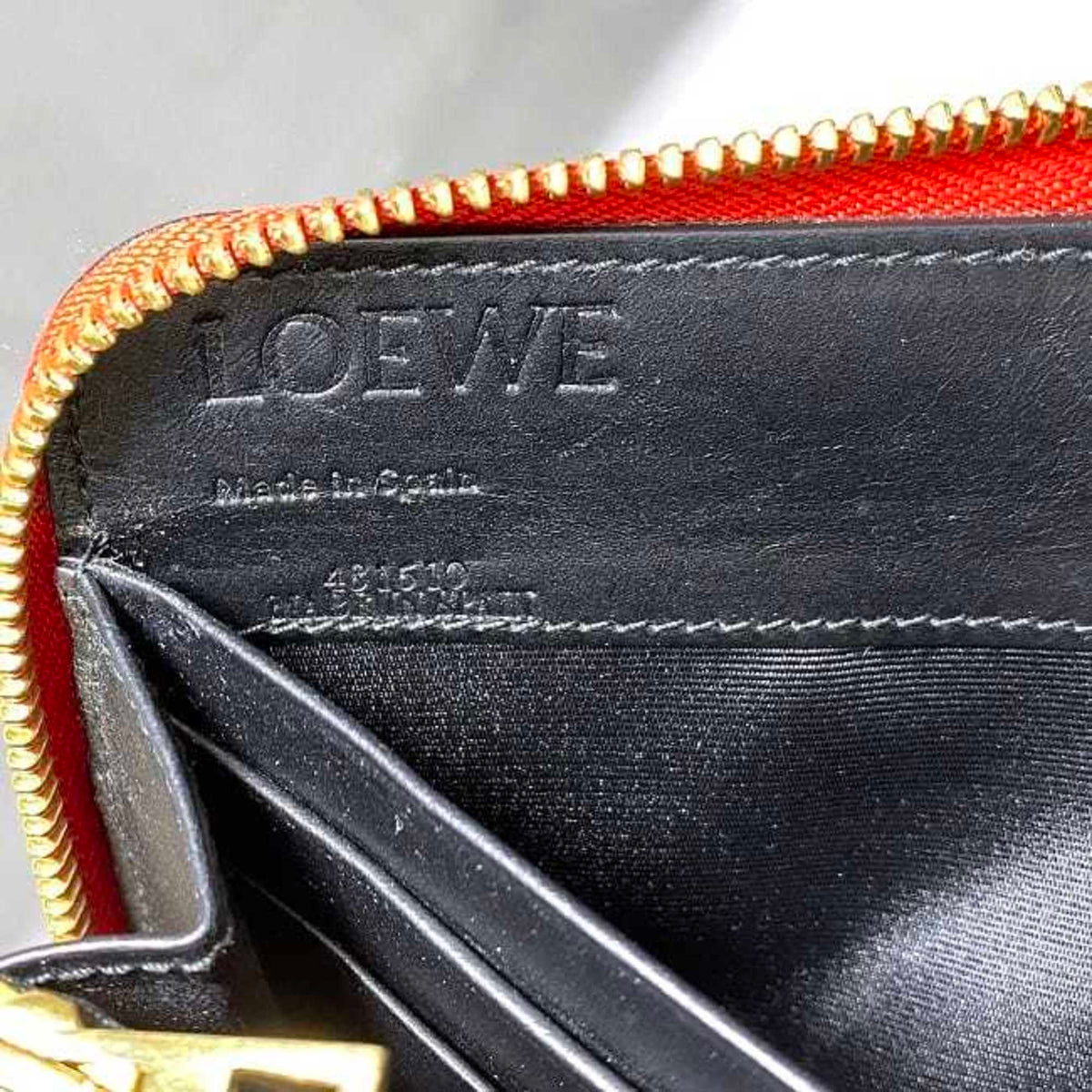 Loewe Repeat Red Color Leather Coin Purse/Coin Case (Pre-Owned)