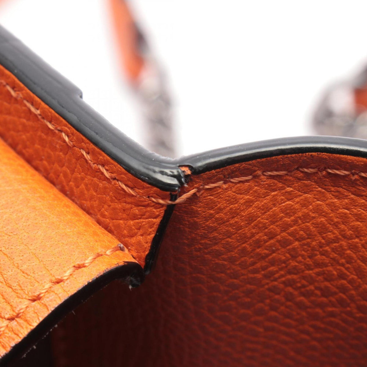 Valextra Orange Leather Shoulder Bag (Pre-Owned)