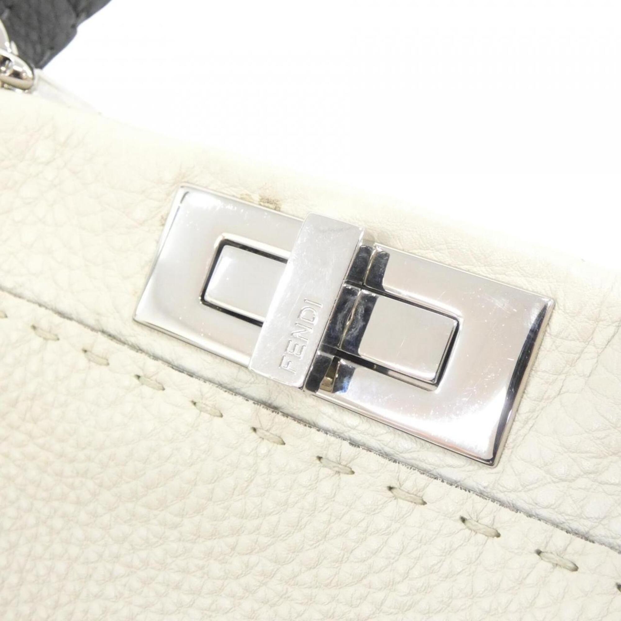 Fendi Selleria Silver Leather Handbag (Pre-Owned)
