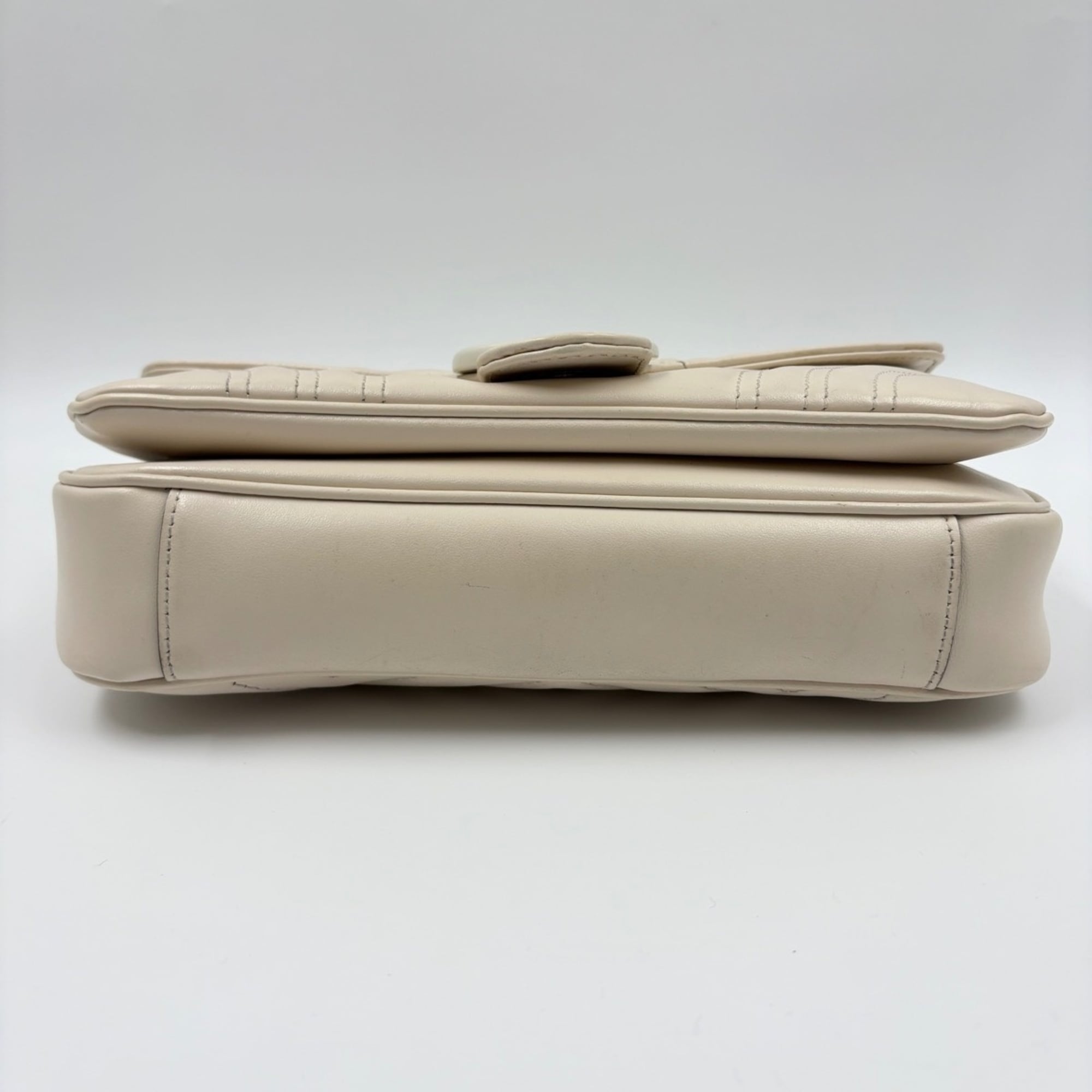 Gucci Gg Marmont Beige Shoulder Bag (Pre-Owned)