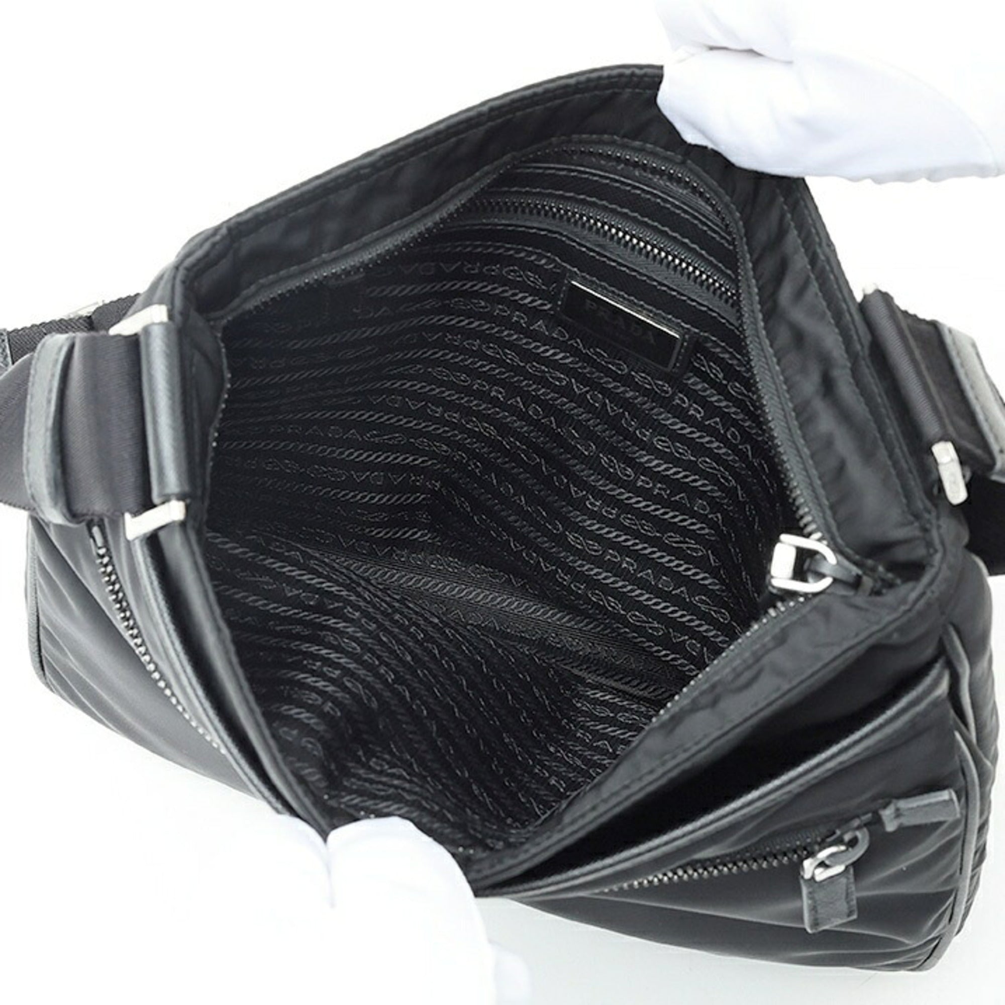 Prada Black Nylon Fabric Shoulder Bag (Pre-Owned)