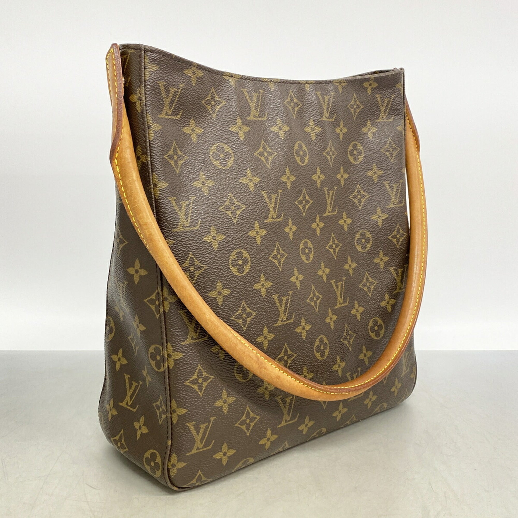 Louis Vuitton Brown Shoulder Bag (Pre-Owned)