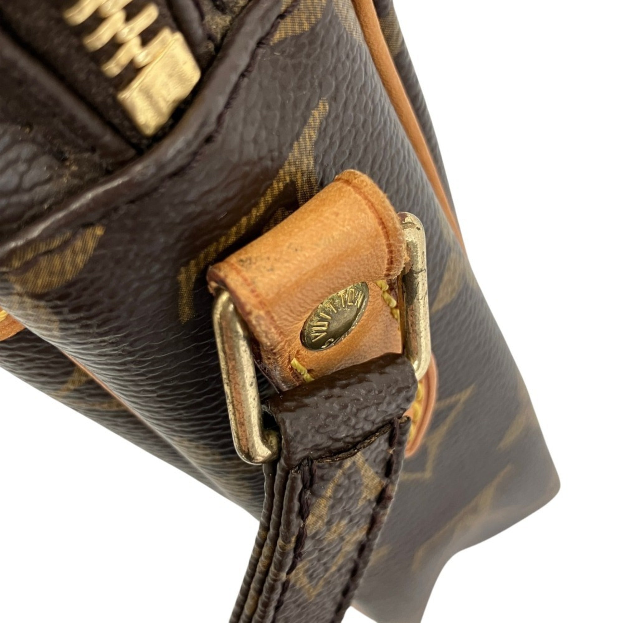 Louis Vuitton Brown Monogram Monogram Shoulder Bag (Pre-Owned)