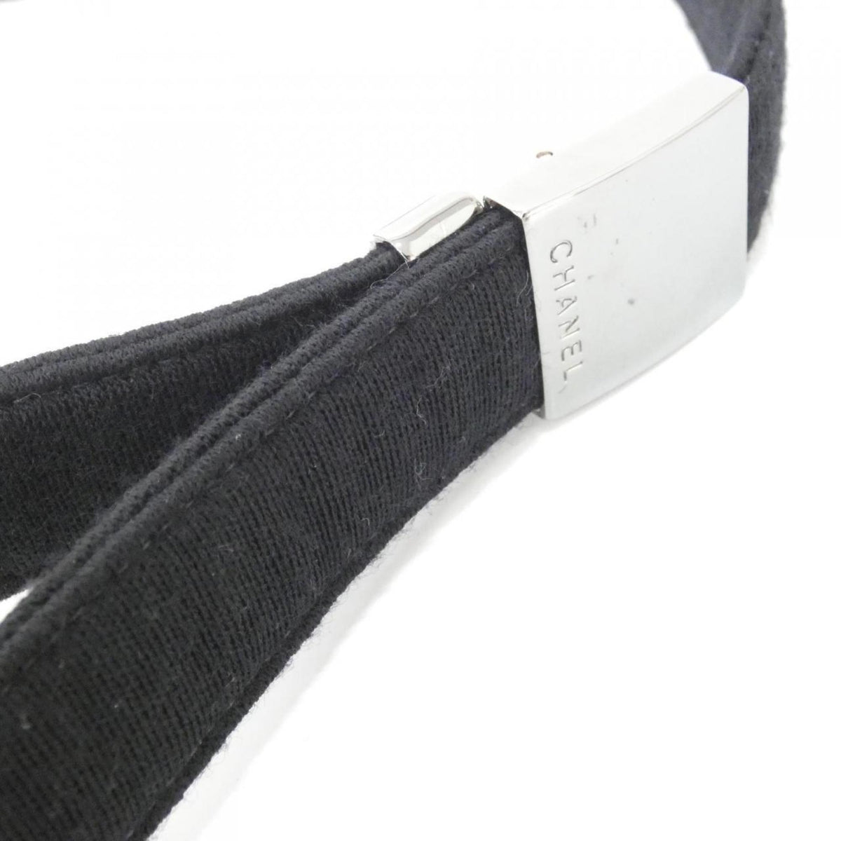 Chanel Black Canvas Shoulder Bag (Pre-Owned)