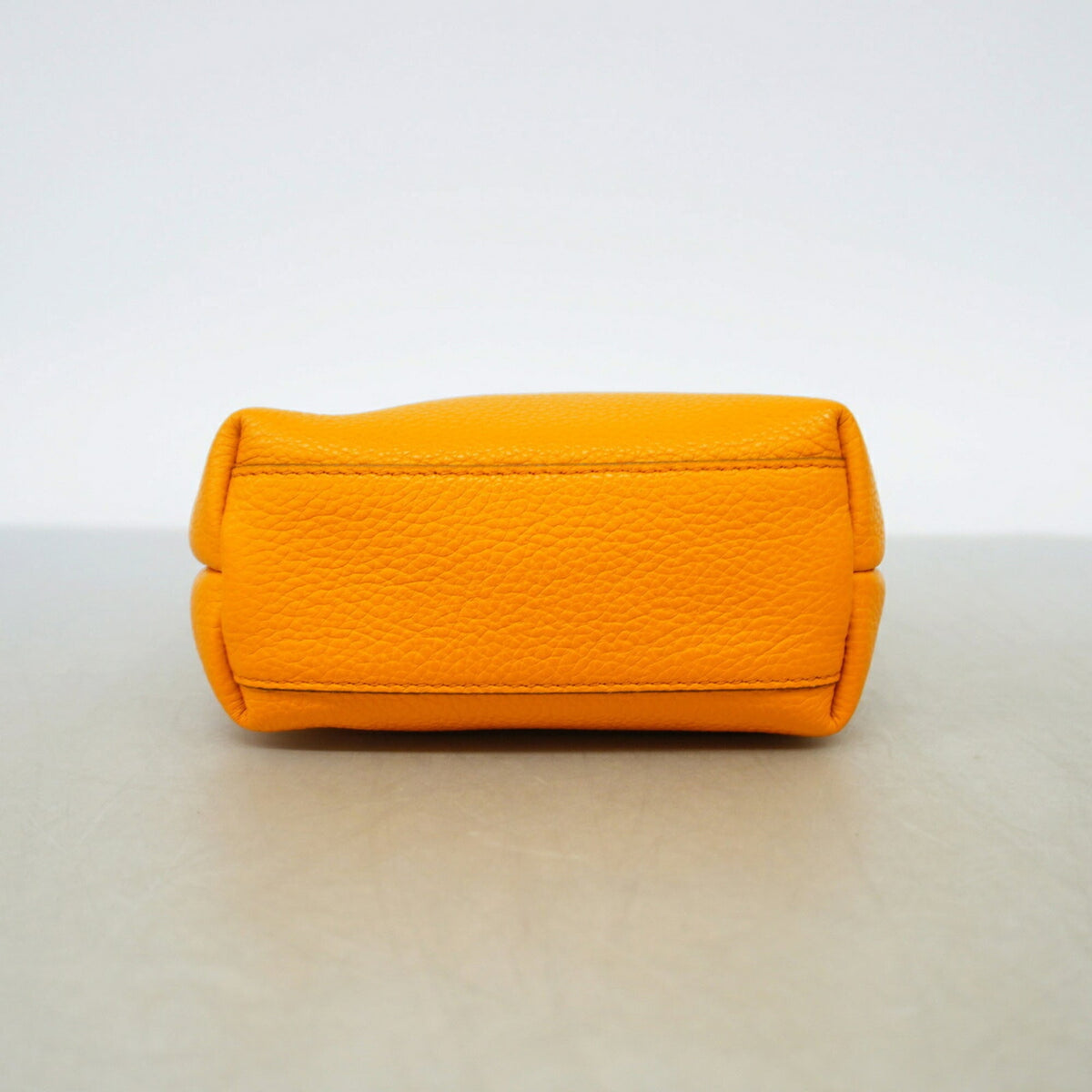 Salvatore Ferragamo Orange Leather Handbag (Pre-Owned)