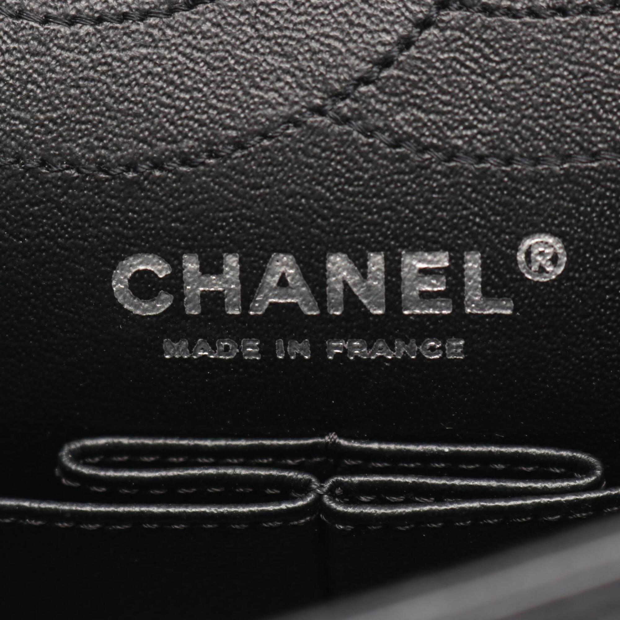 Chanel Black Leather Handbag Shoulder Bag (Pre-Owned)
