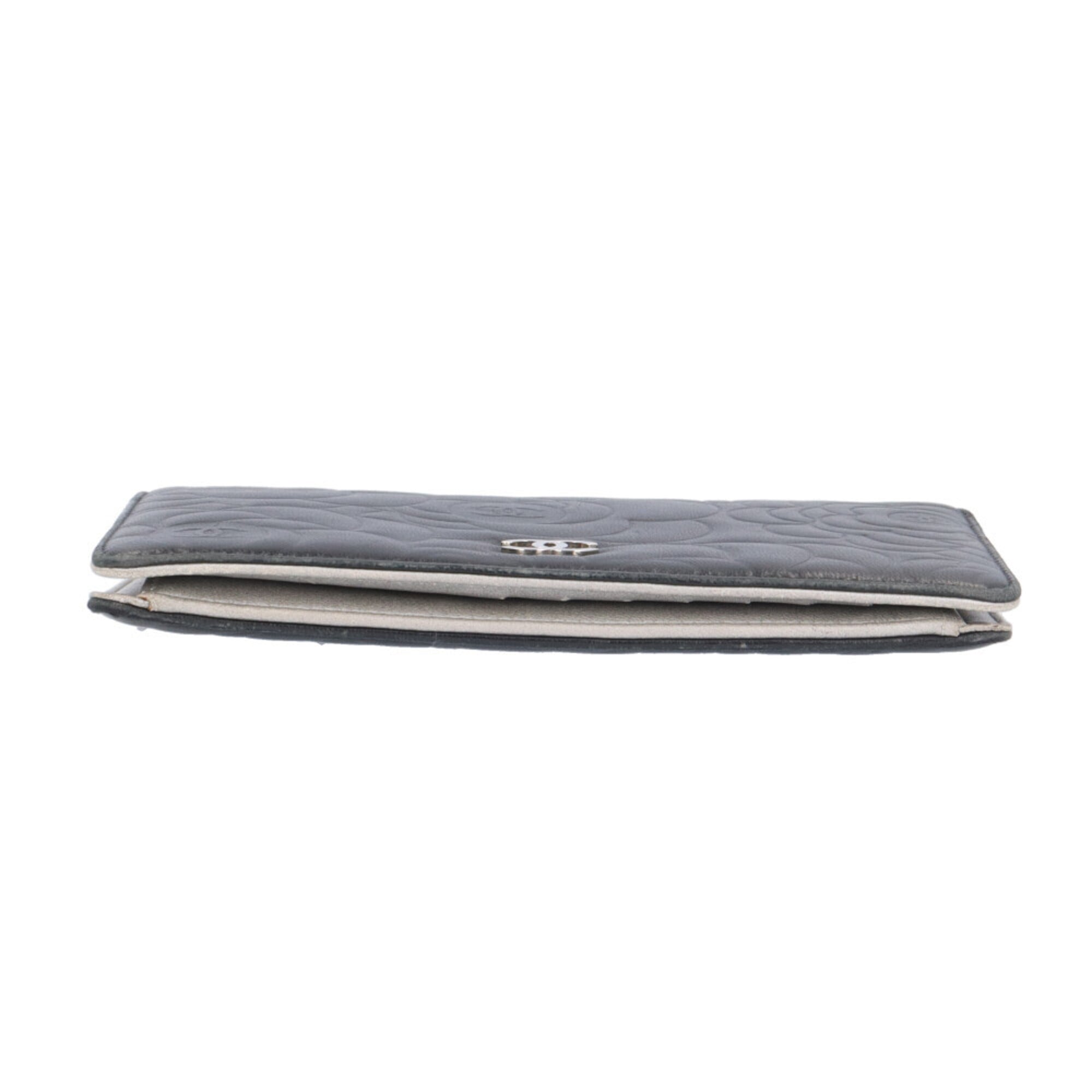 Chanel Black Leather Wallet (Bi-Fold) (Pre-Owned)