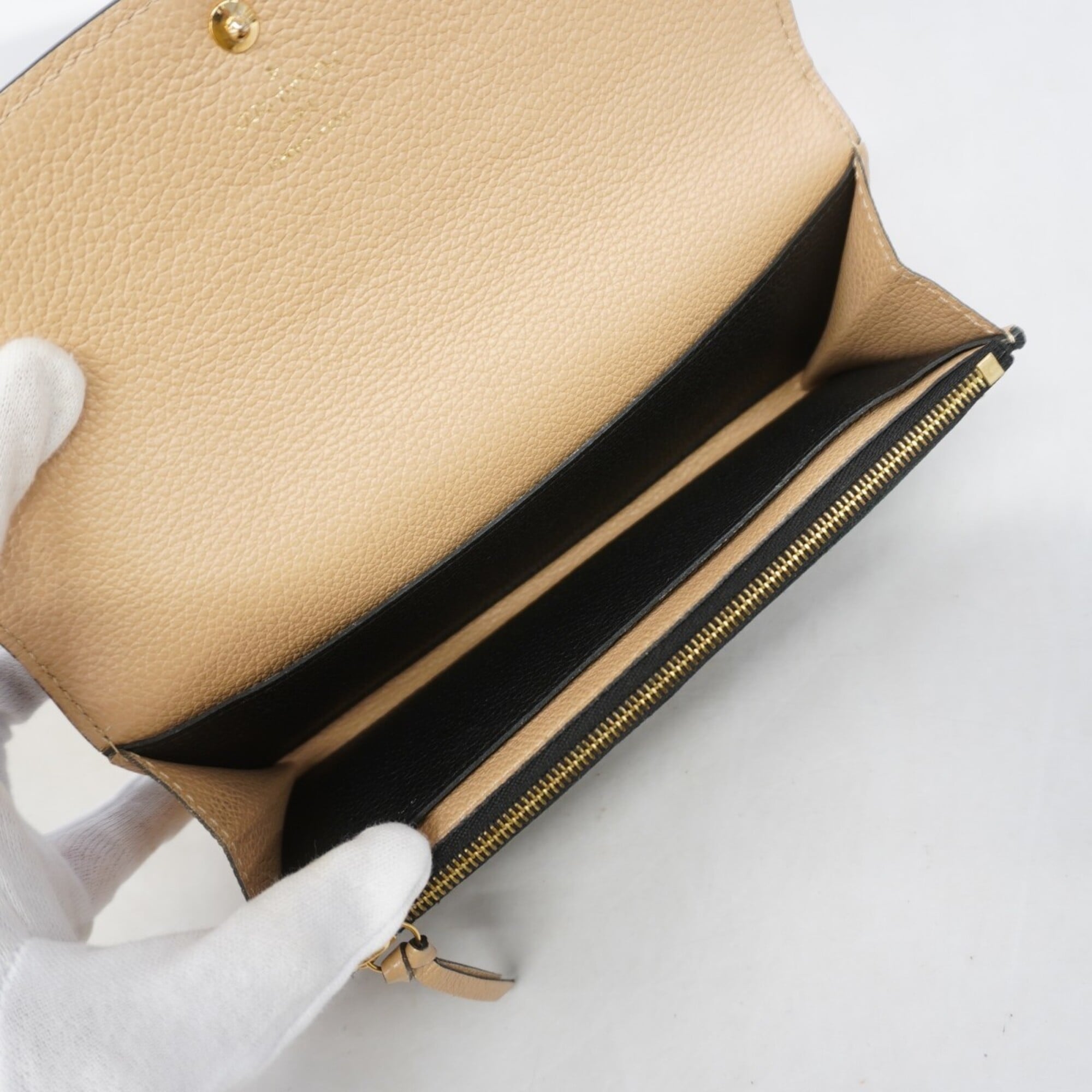 Louis Vuitton Noir Long Wallet (Bi-Fold) (Pre-Owned)