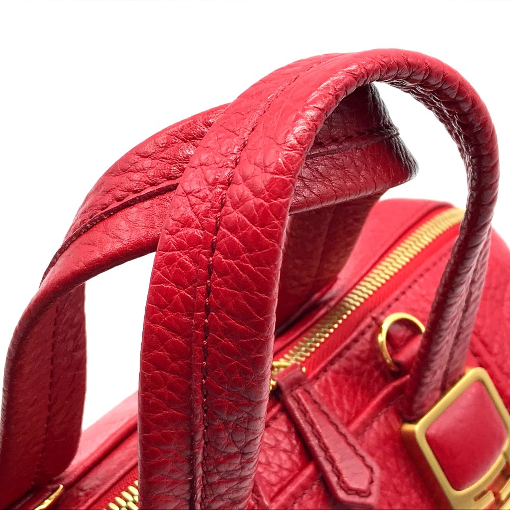 Fendi Red Leather Handbag (Pre-Owned)