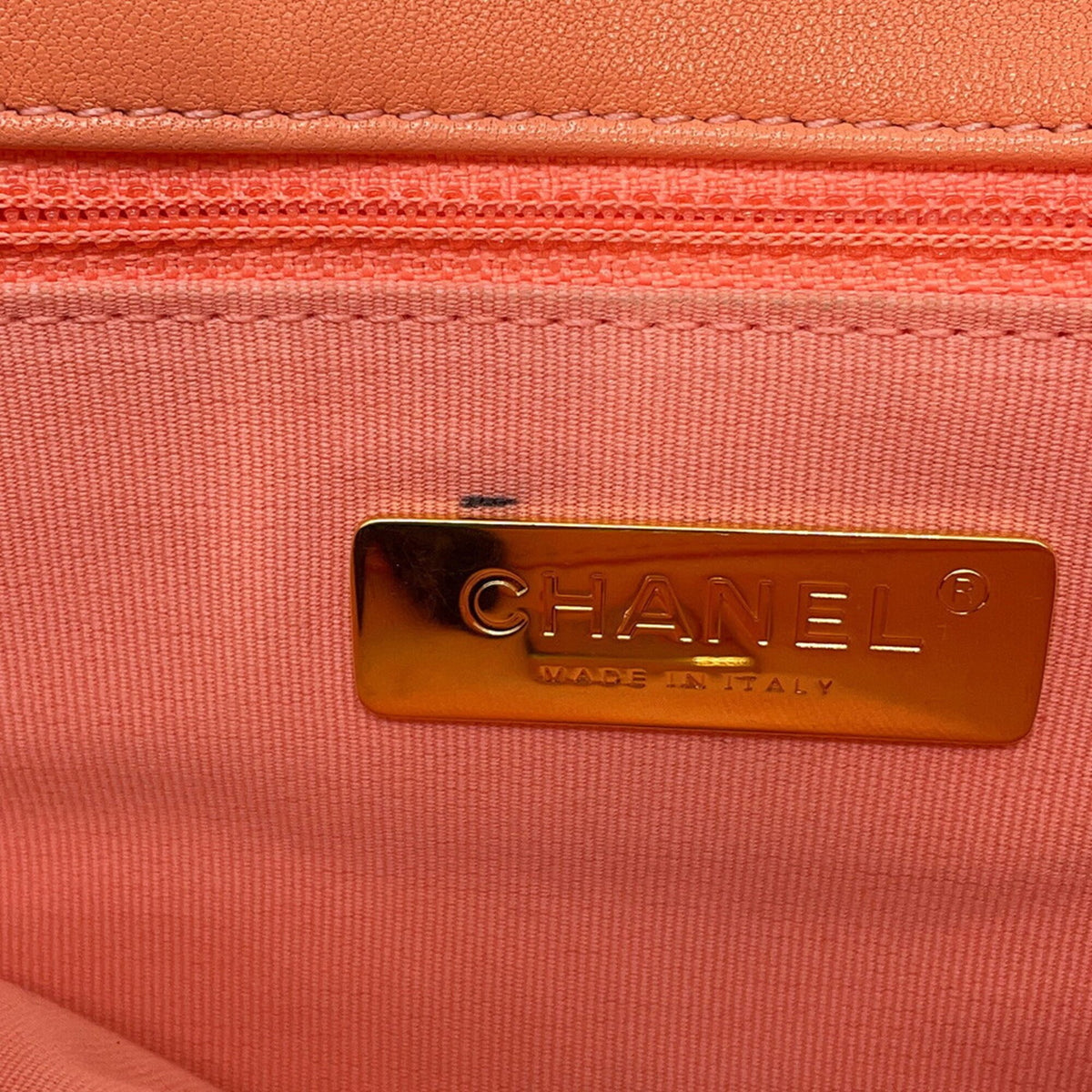 Chanel Matelasse Salmon Pink Leather Handbag Shoulder Bag (Pre-Owned)
