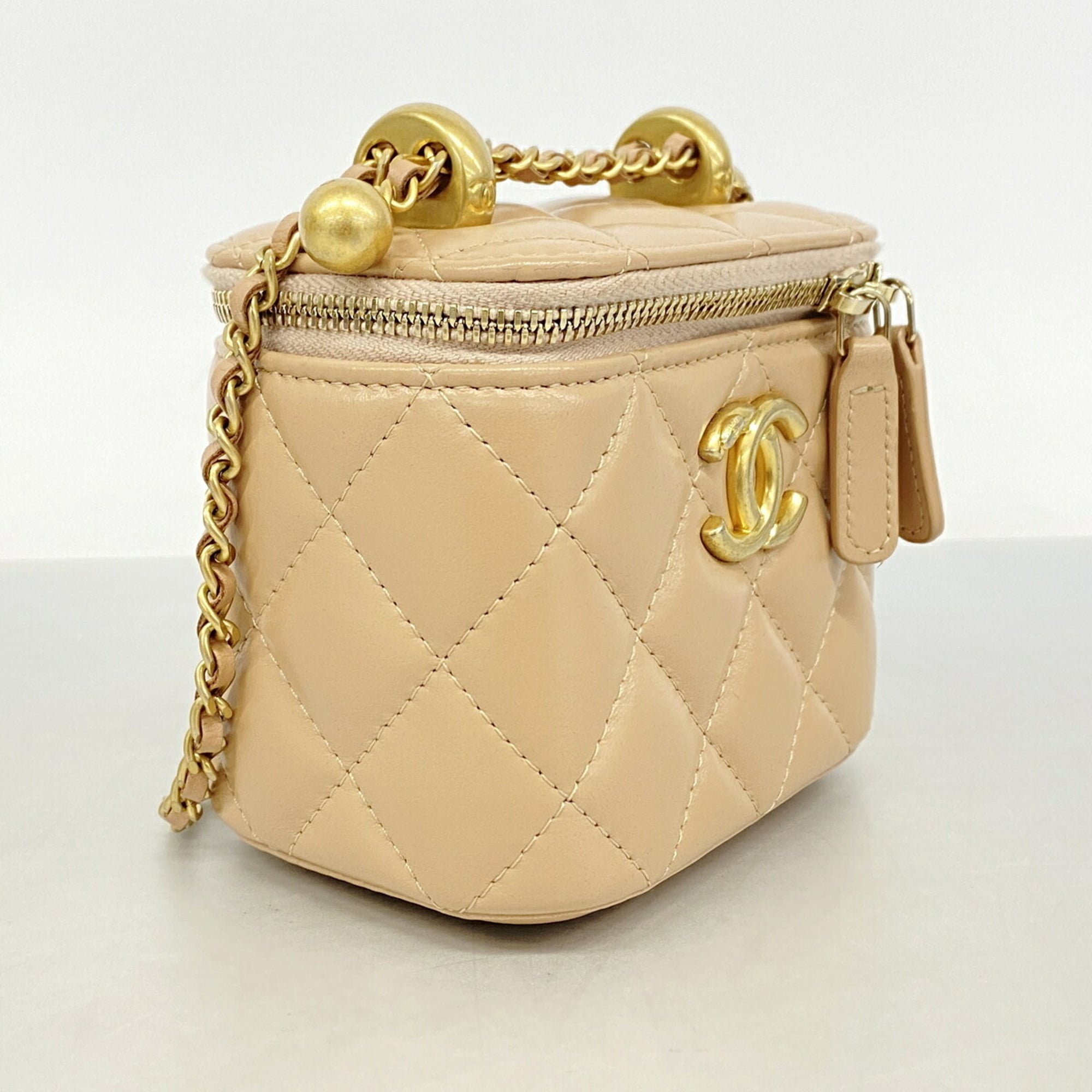 Chanel Pink Beige Leather Vanity Bag (Pre-Owned)