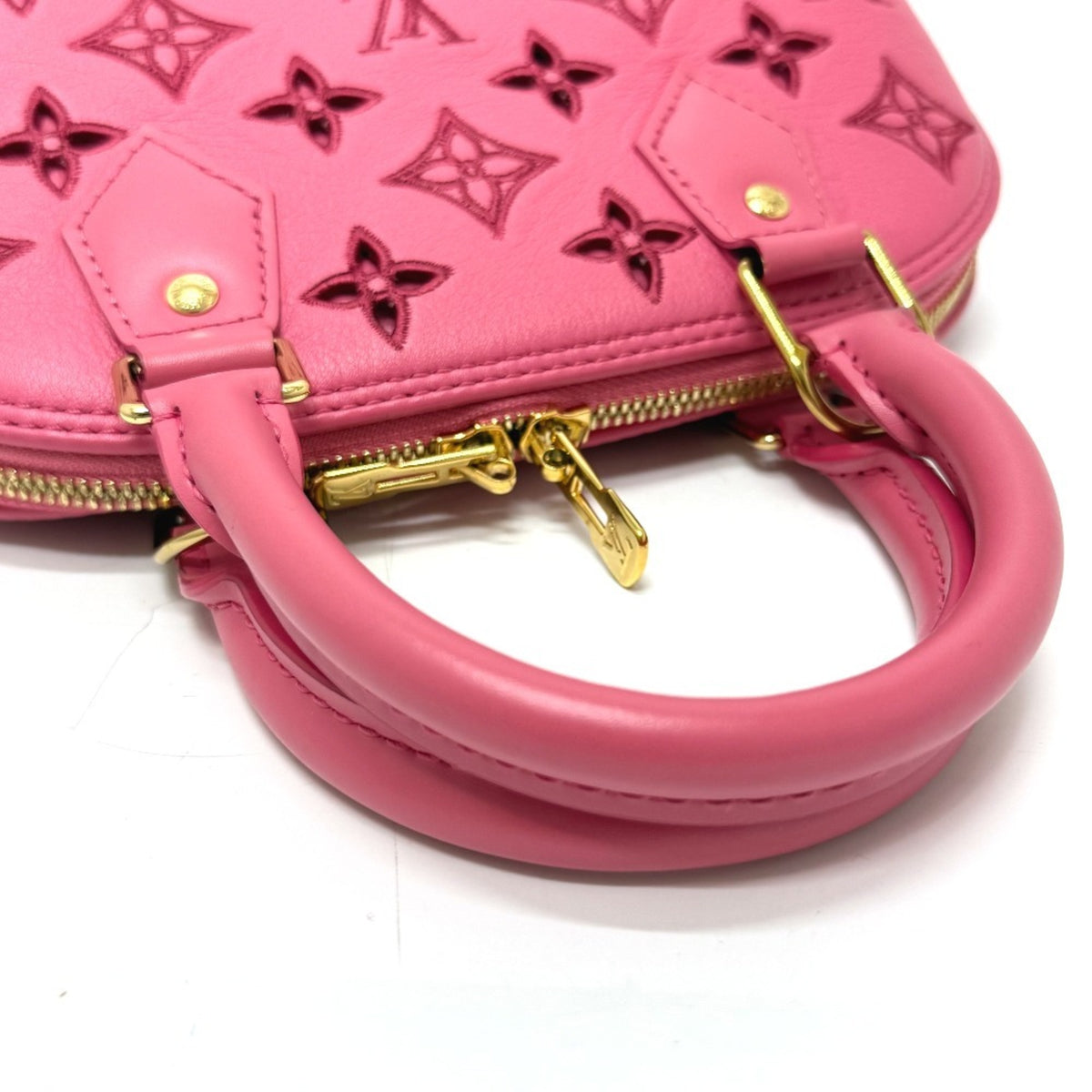 Louis Vuitton Pink Leather Handbag (Pre-Owned)