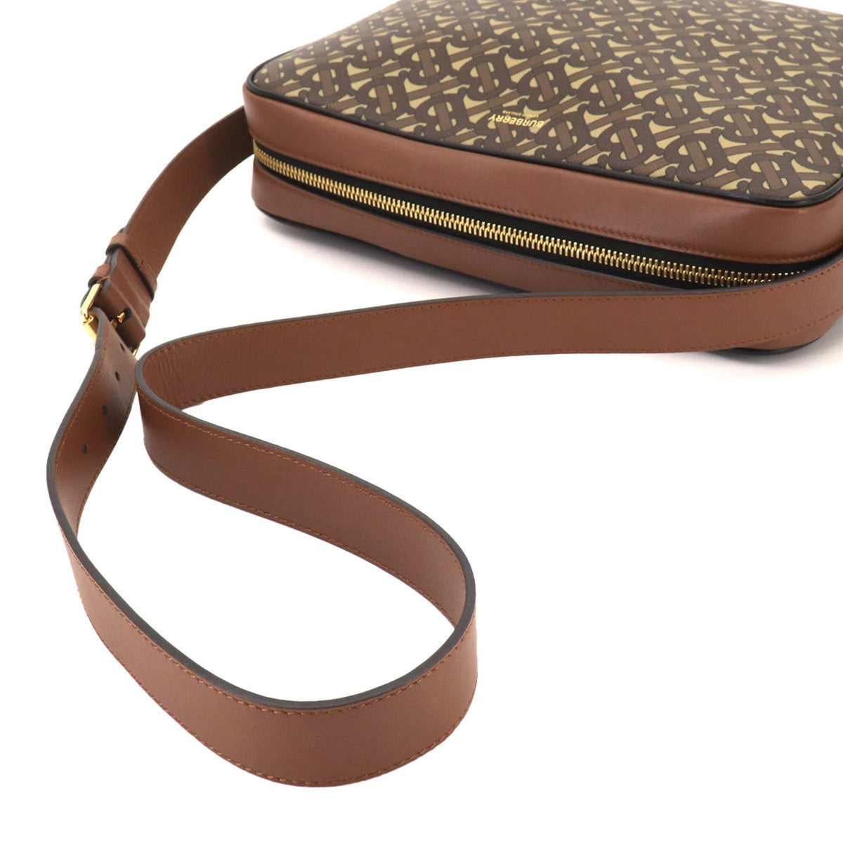 Burberry Brown Pvc Leather Handbag Shoulder Bag (Pre-Owned)