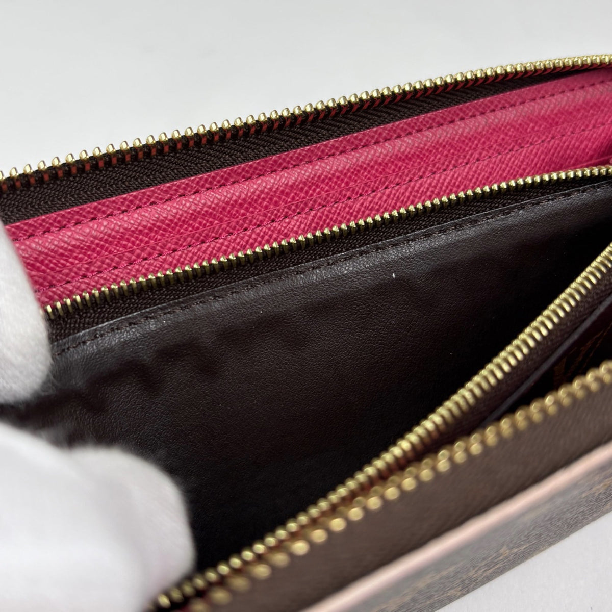 Louis Vuitton Monogram Brown Monogram Long Wallet (Bi-Fold) (Pre-Owned)