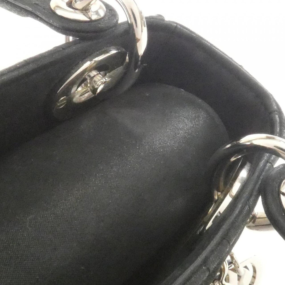 Christian Dior Black Leather Handbag (Pre-Owned)