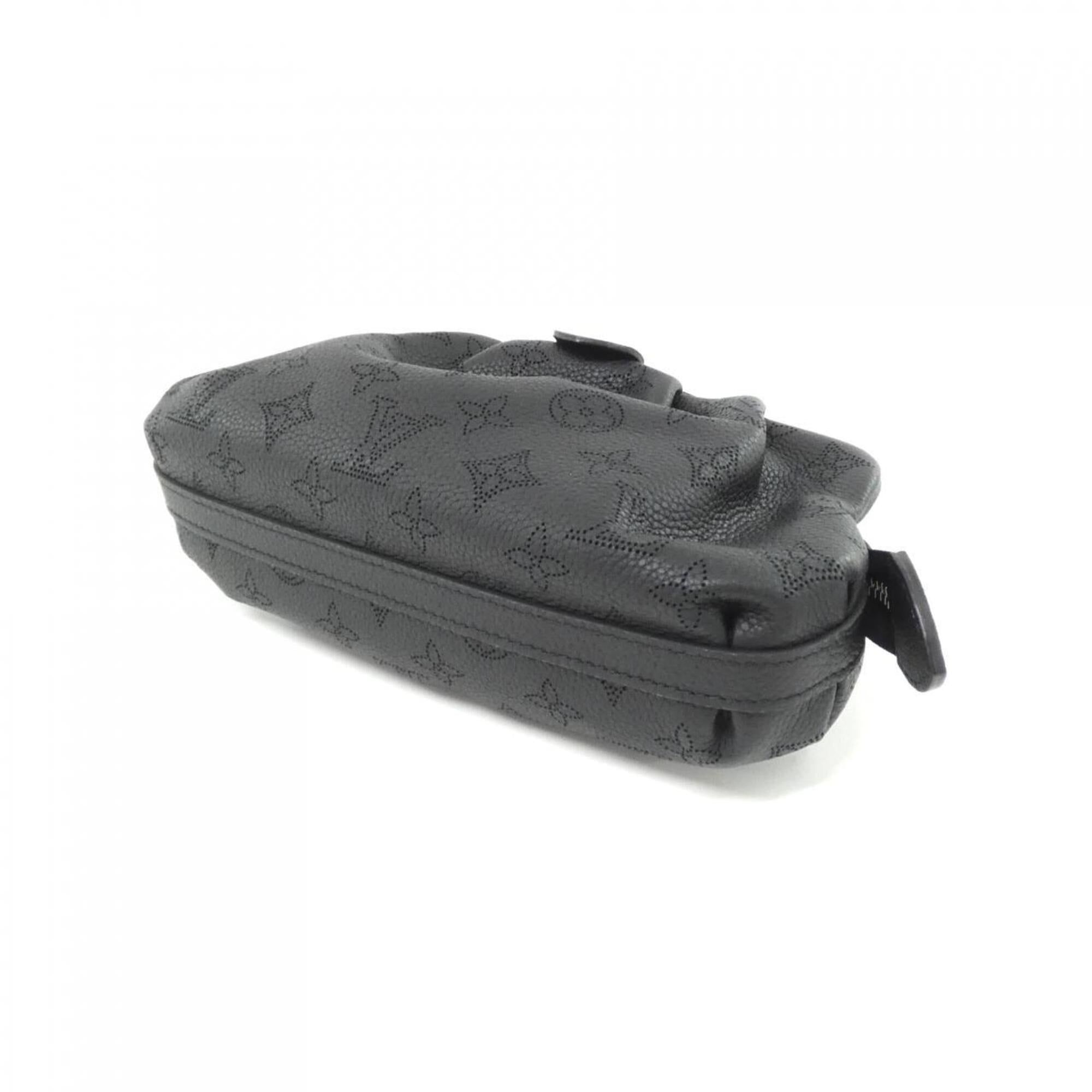 Louis Vuitton Black Leather Shoulder Bag (Pre-Owned)