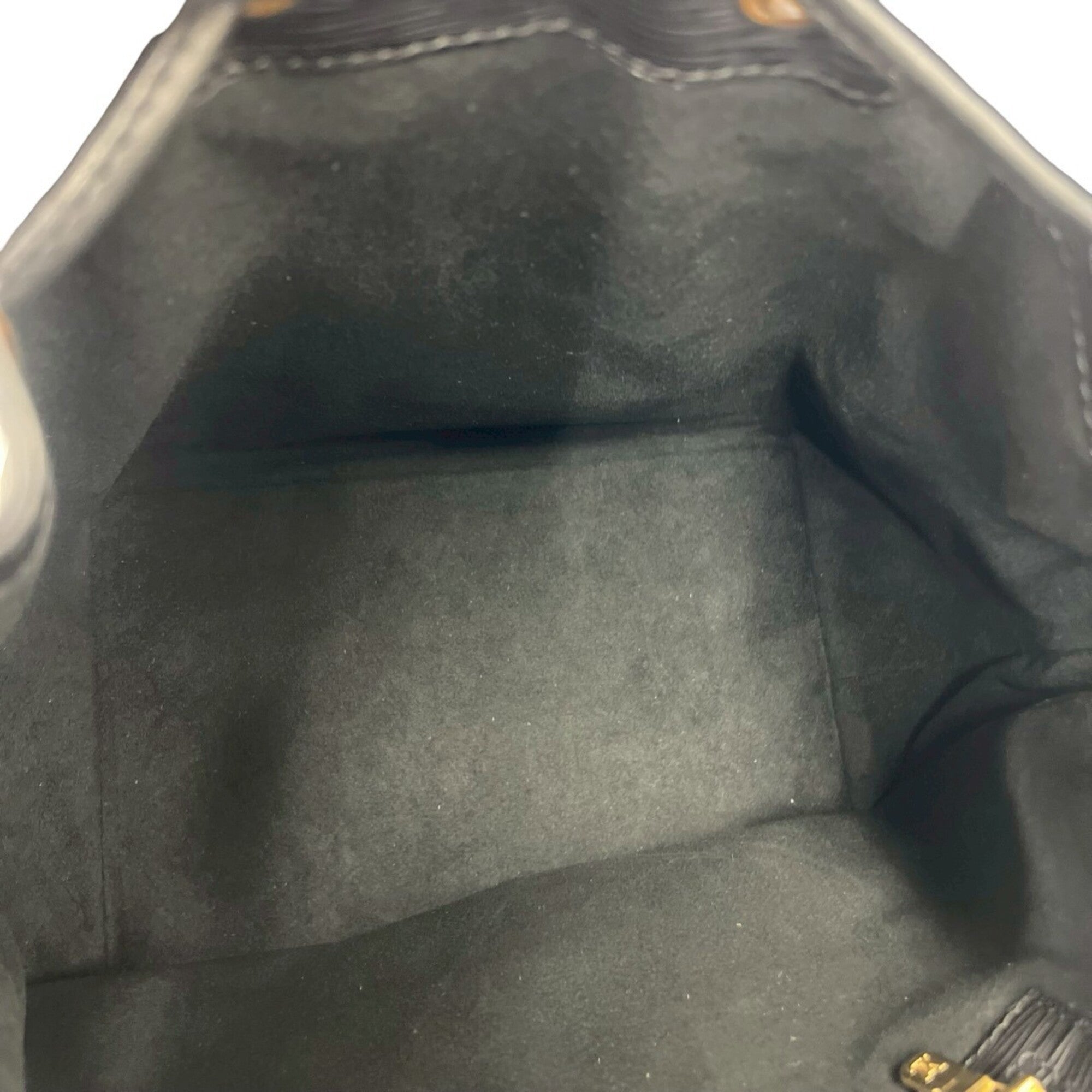 Louis Vuitton Black Leather Handbag Pochette Shoulder Bag (Pre-Owned)