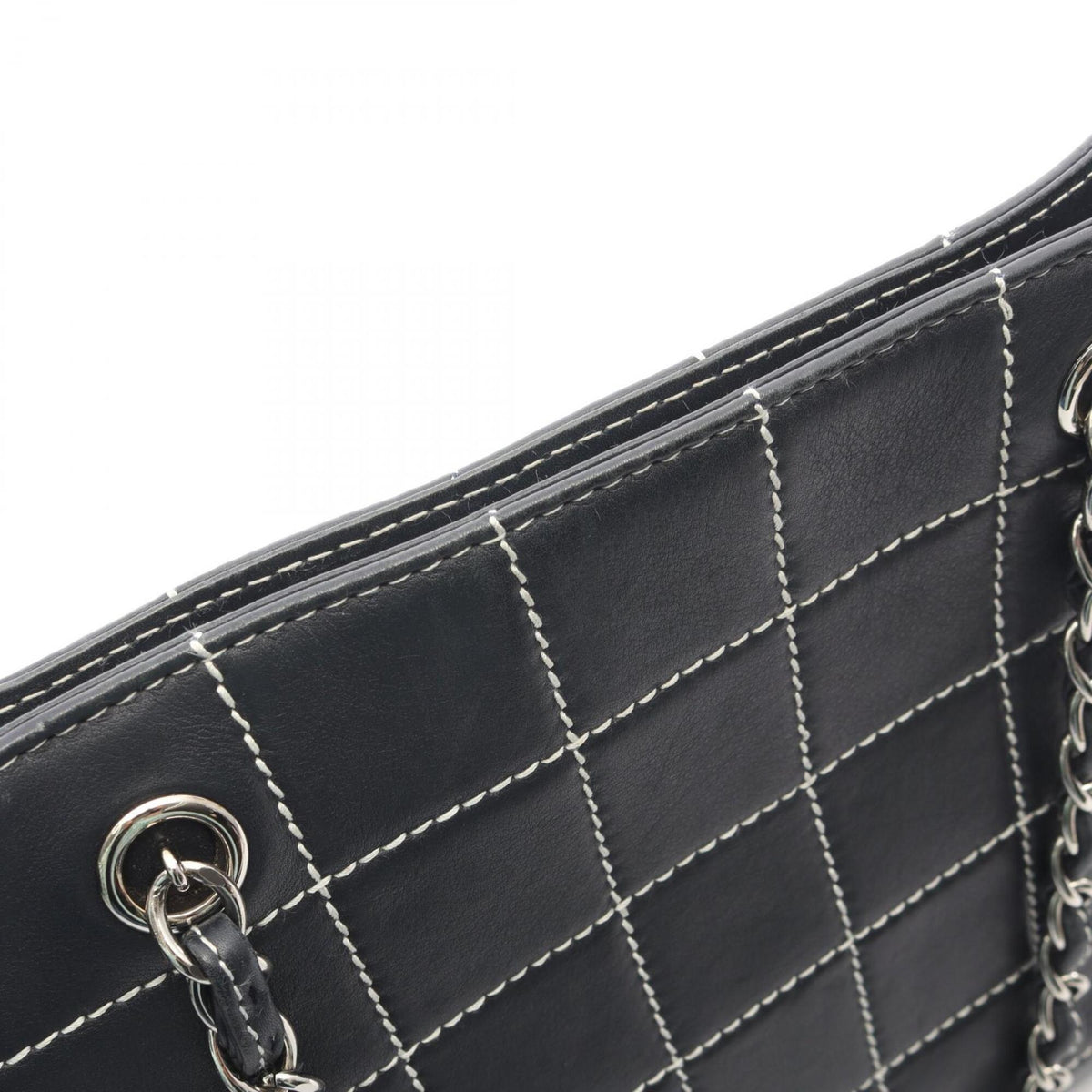 Chanel Navy Leather Handbag Tote Bag (Pre-Owned)