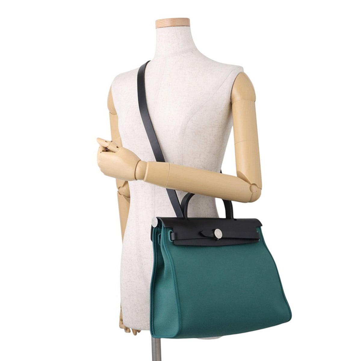 Hermes Black Green Handbag (Pre-Owned)