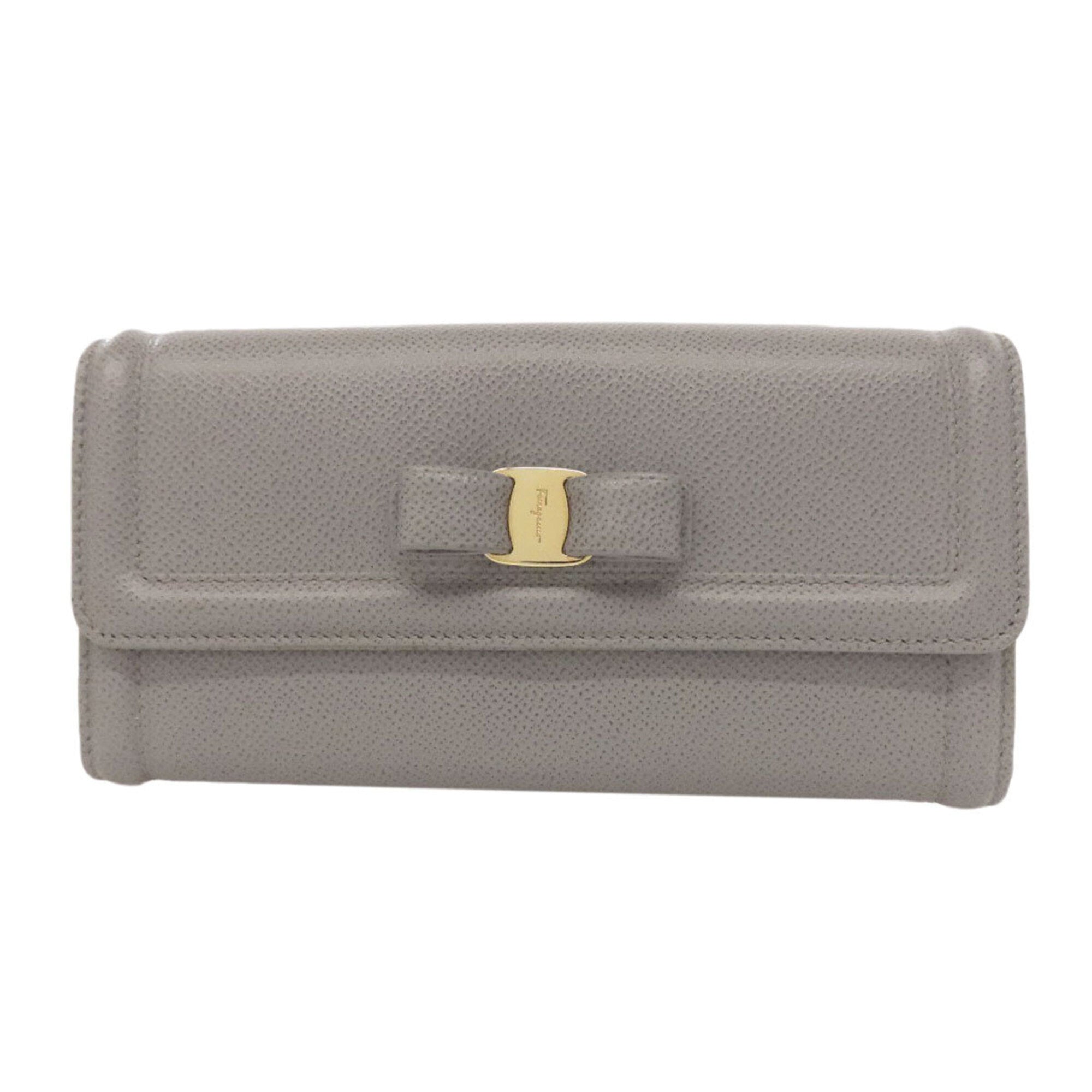 Salvatore Ferragamo Gray Leather Long Wallet (Tri-Fold) (Pre-Owned)