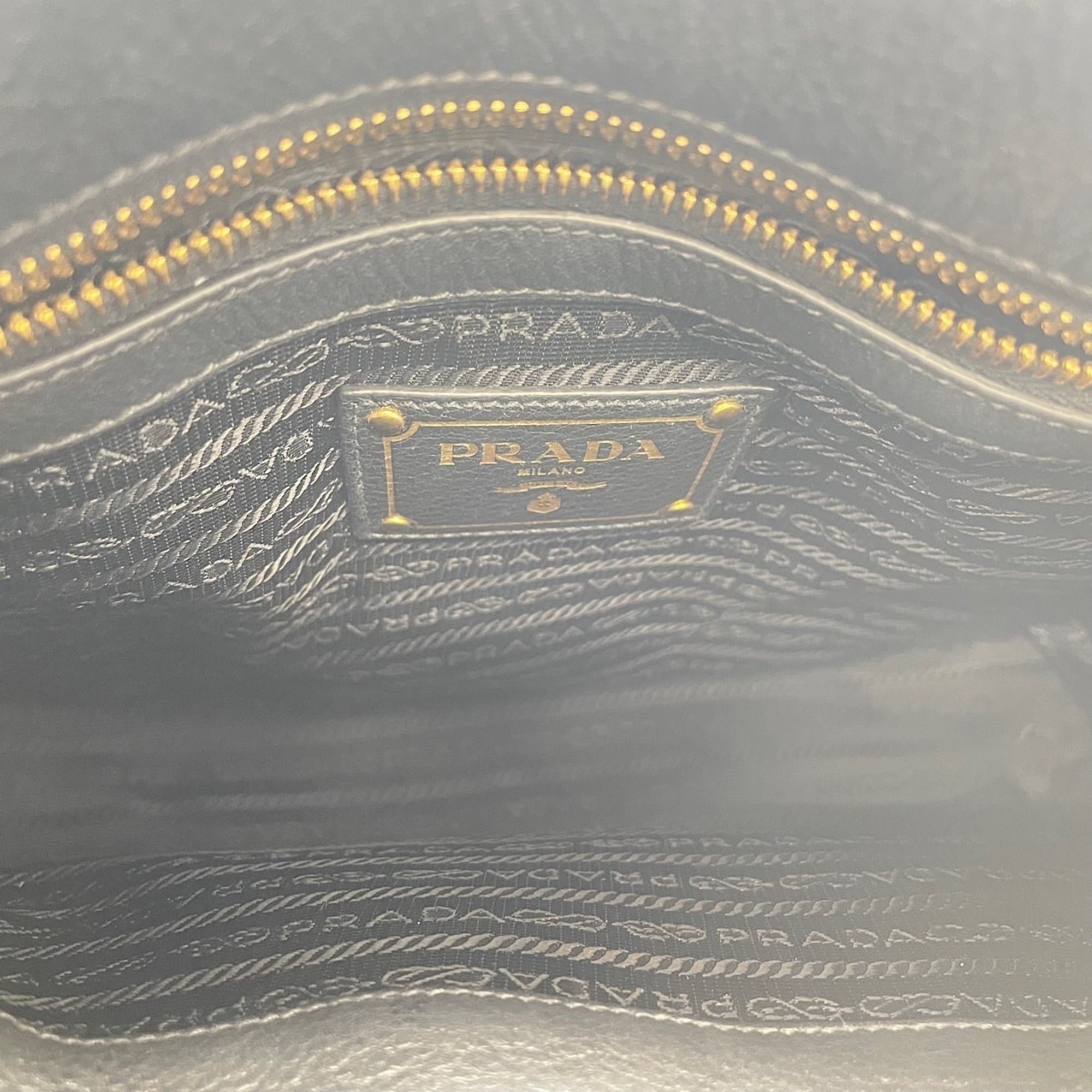 Prada Black Handbag Shoulder Bag (Pre-Owned)
