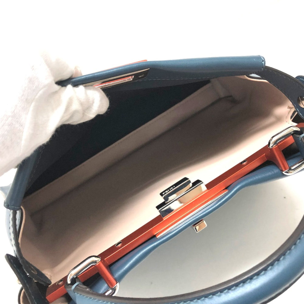 Fendi Blue Leather Handbag (Pre-Owned)