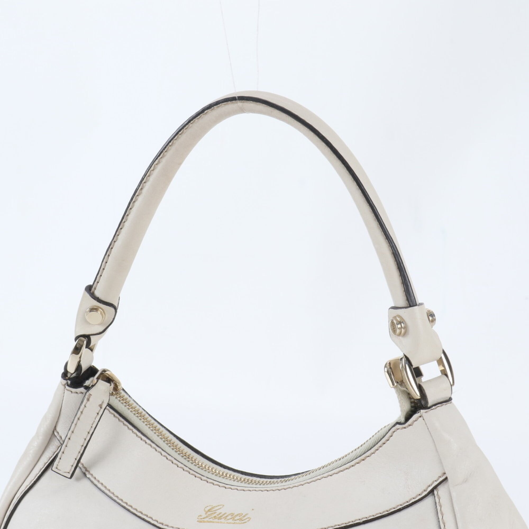 Gucci Abbey Ivory Leather Handbag Shoulder Bag (Pre-Owned)