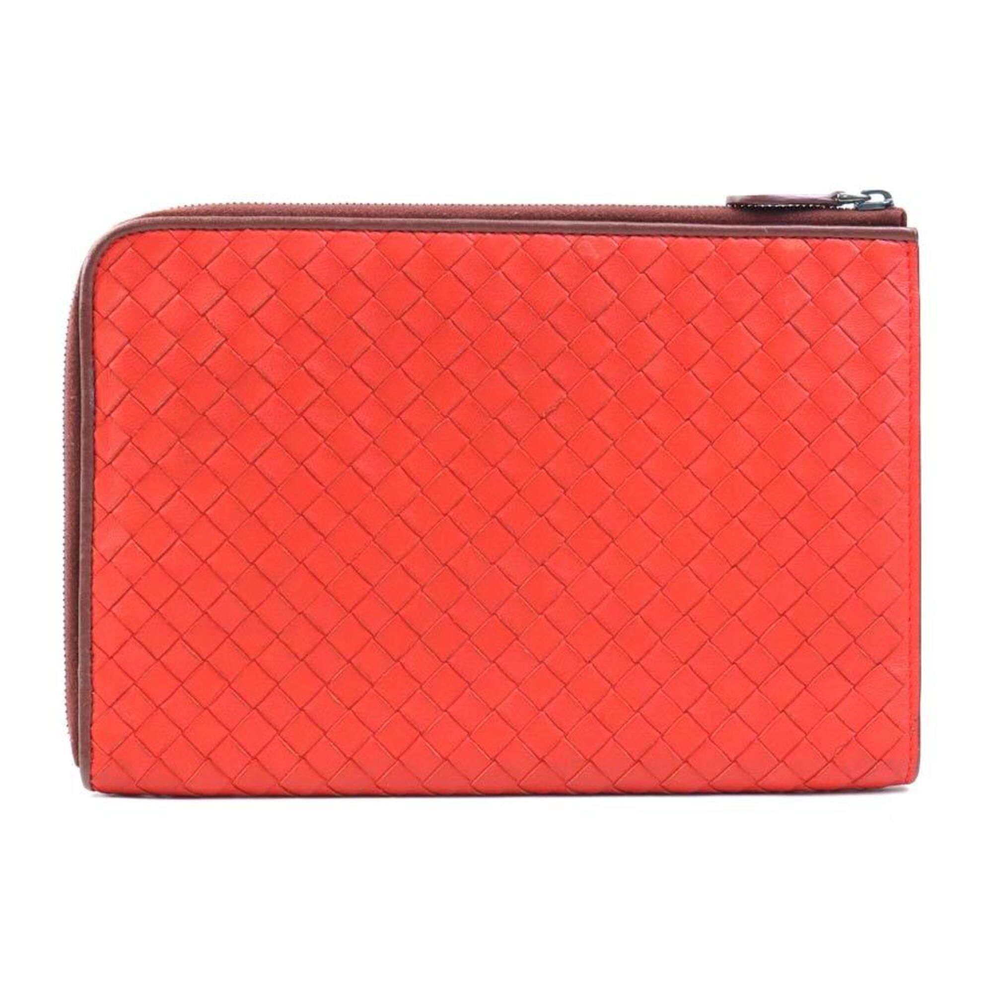 Bottega Veneta Red Color Intrecciato Clutch Bag (Pre-Owned)