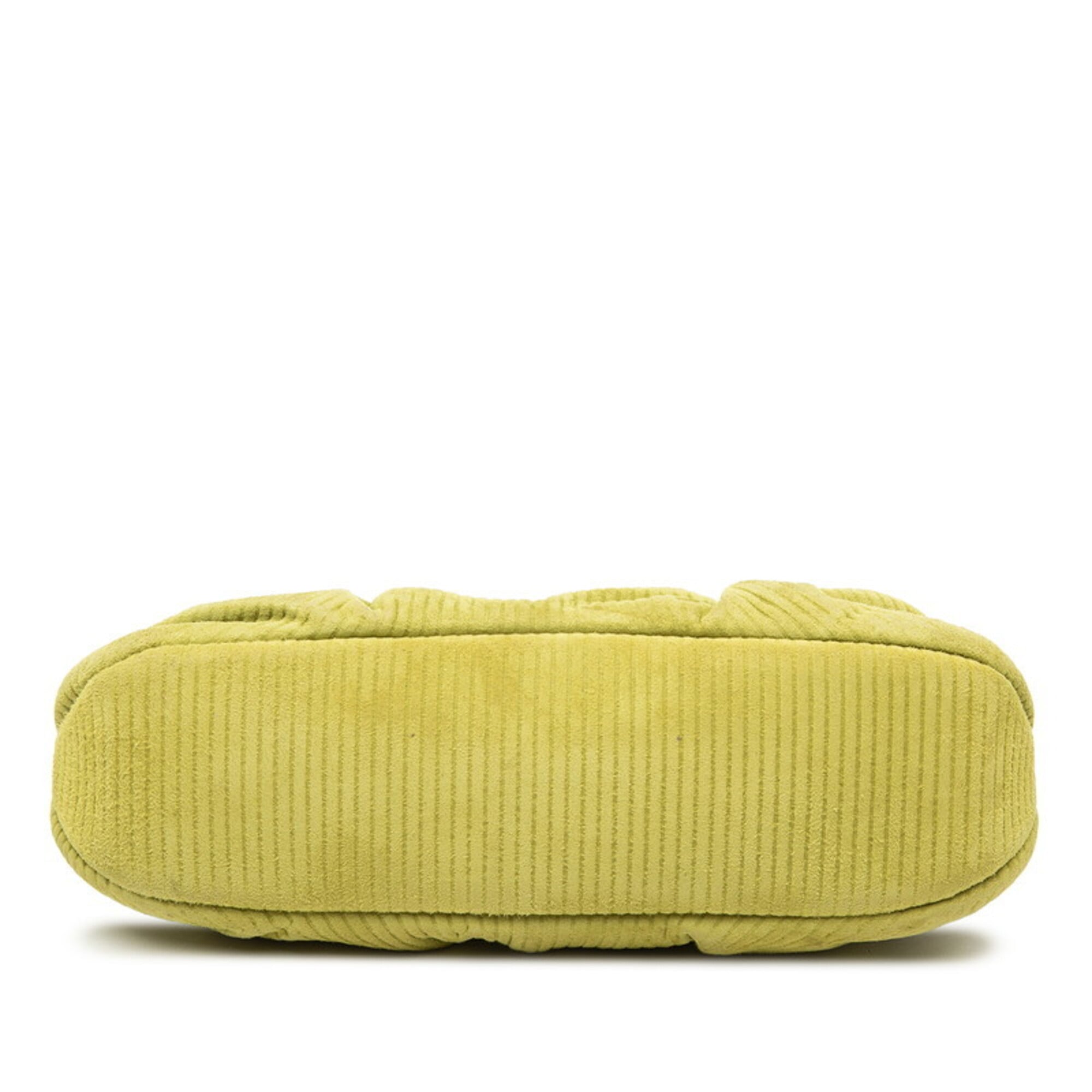 Fendi Green Suede Shoulder Bag (Pre-Owned)