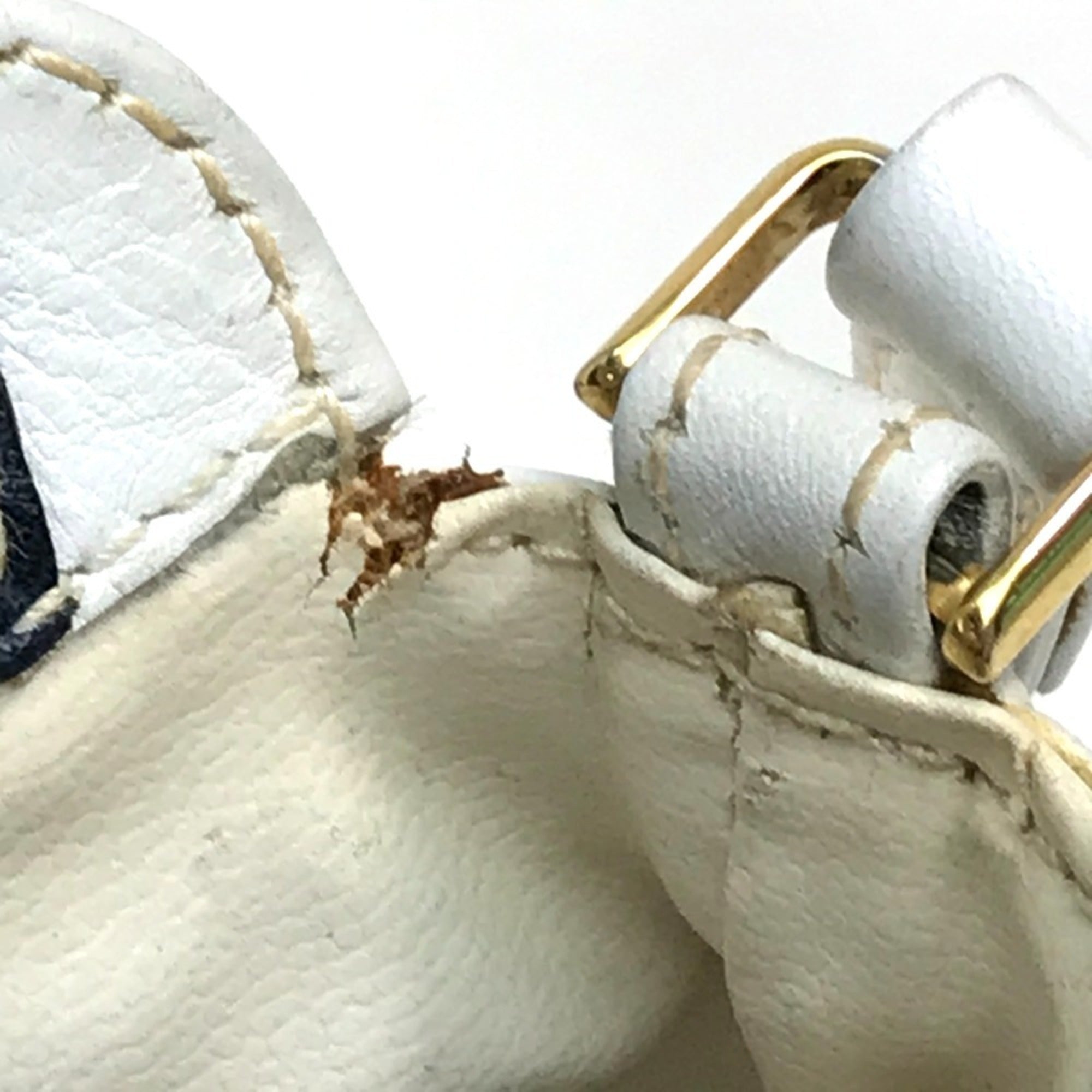 Celine White Leather Shoulder Bag (Pre-Owned)