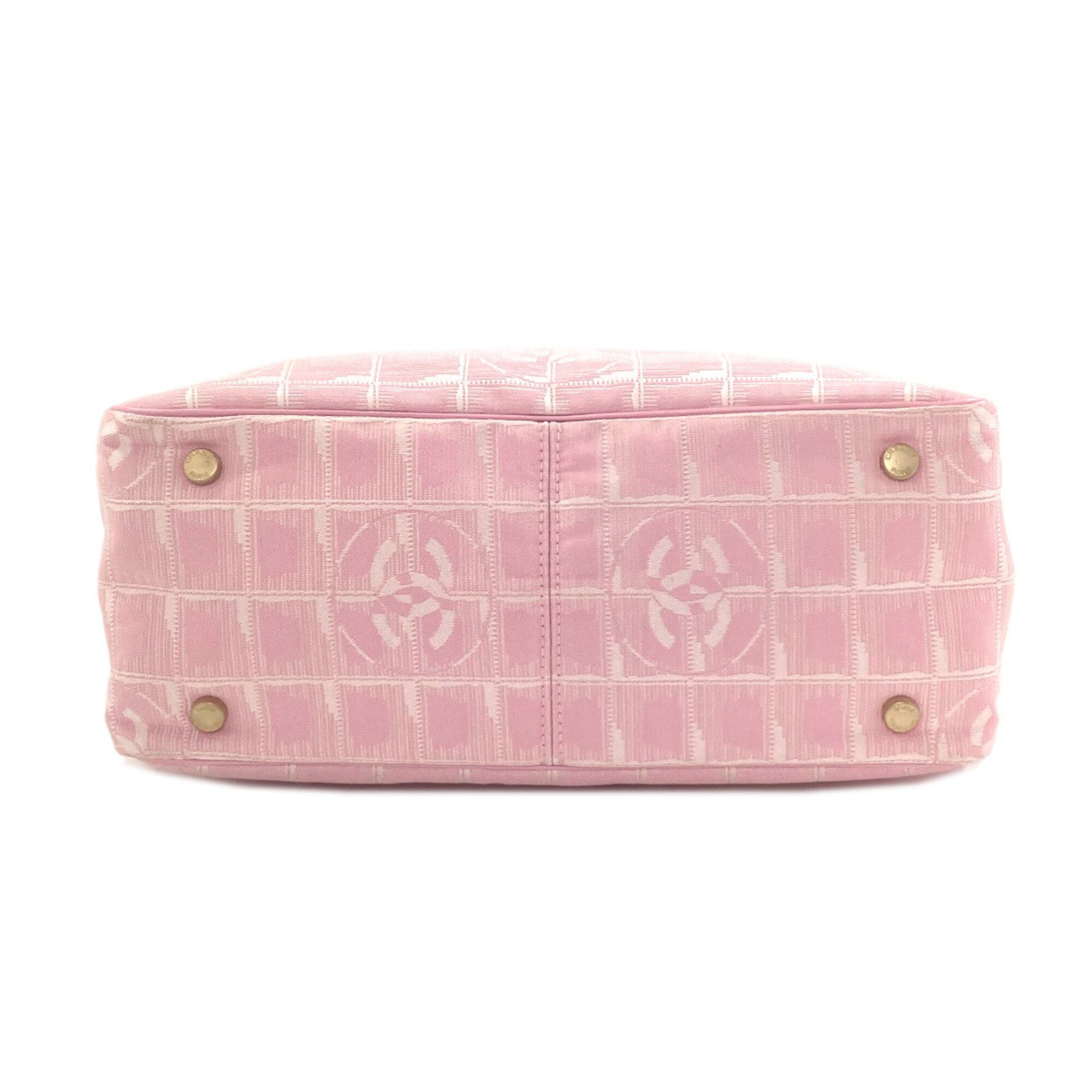 Chanel Pink Nylon Tote Bag (Pre-Owned)
