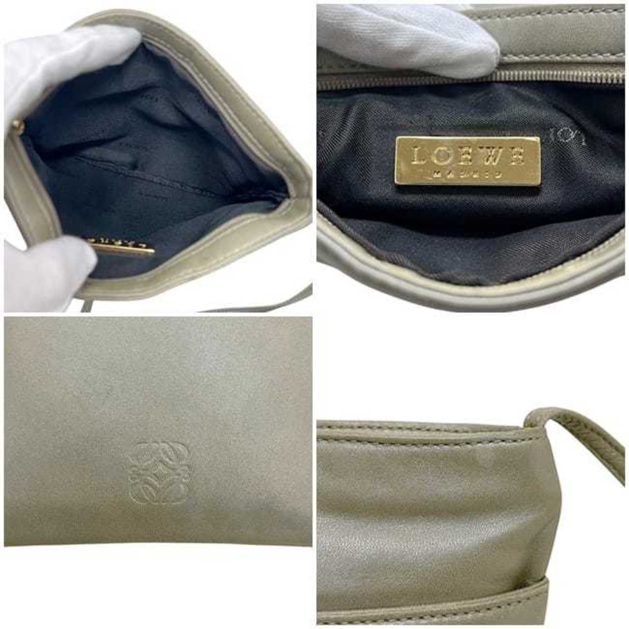 Loewe Metallic Silver Nappa Leather Pochette Shoulder Bag (Pre-Owned)