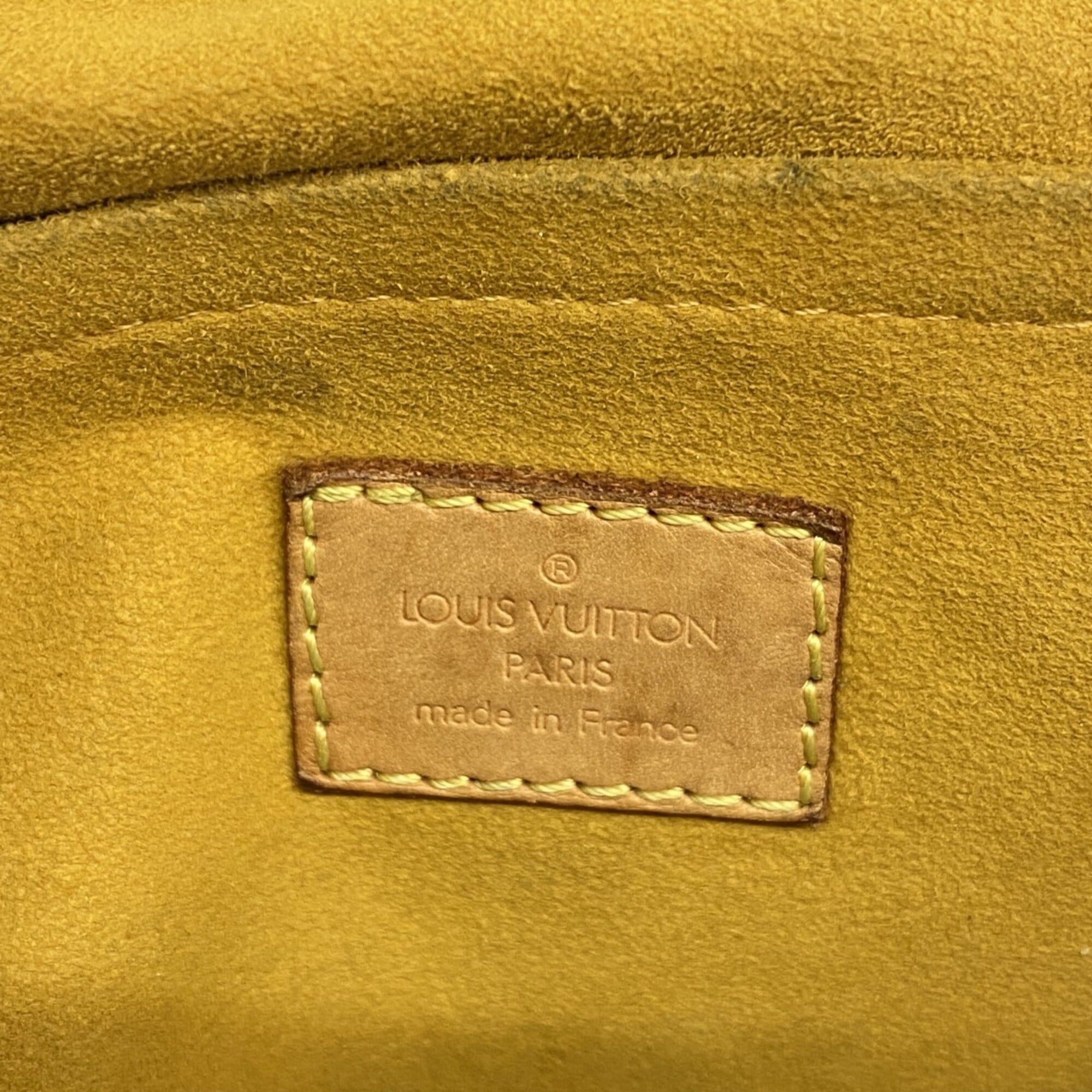 Louis Vuitton Blue Handbag (Pre-Owned)