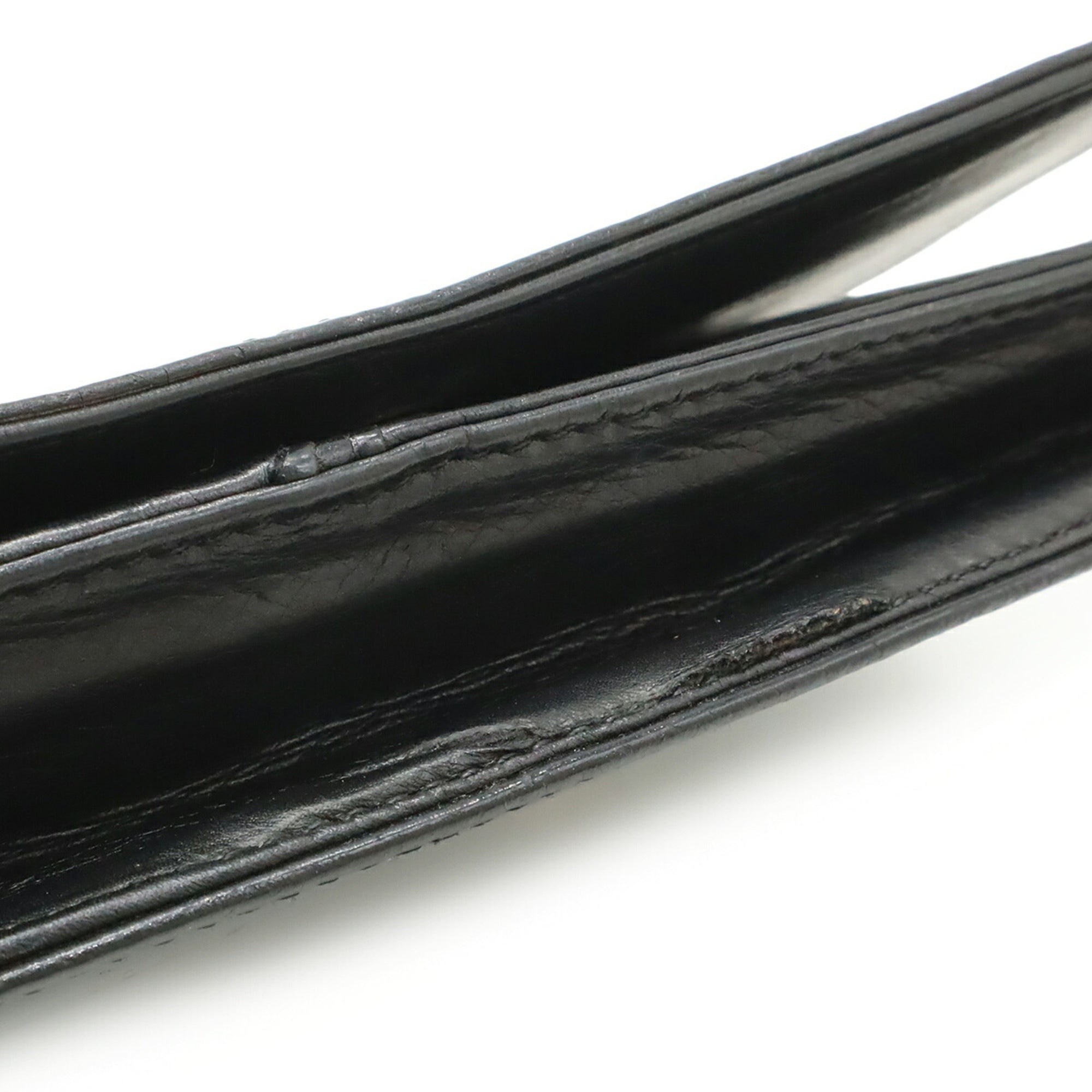 Chanel Black Leather Pochette Shoulder Bag (Pre-Owned)