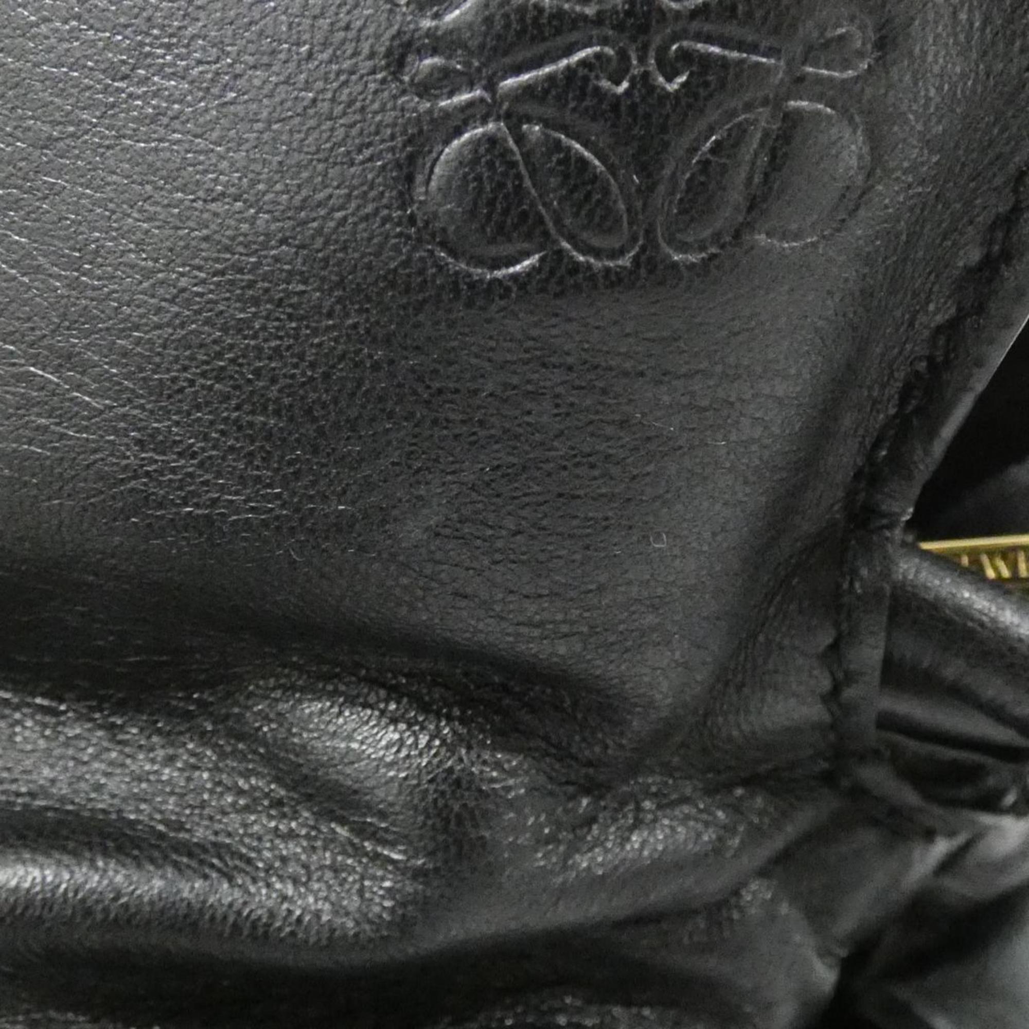 Loewe Black Leather Handbag (Pre-Owned)