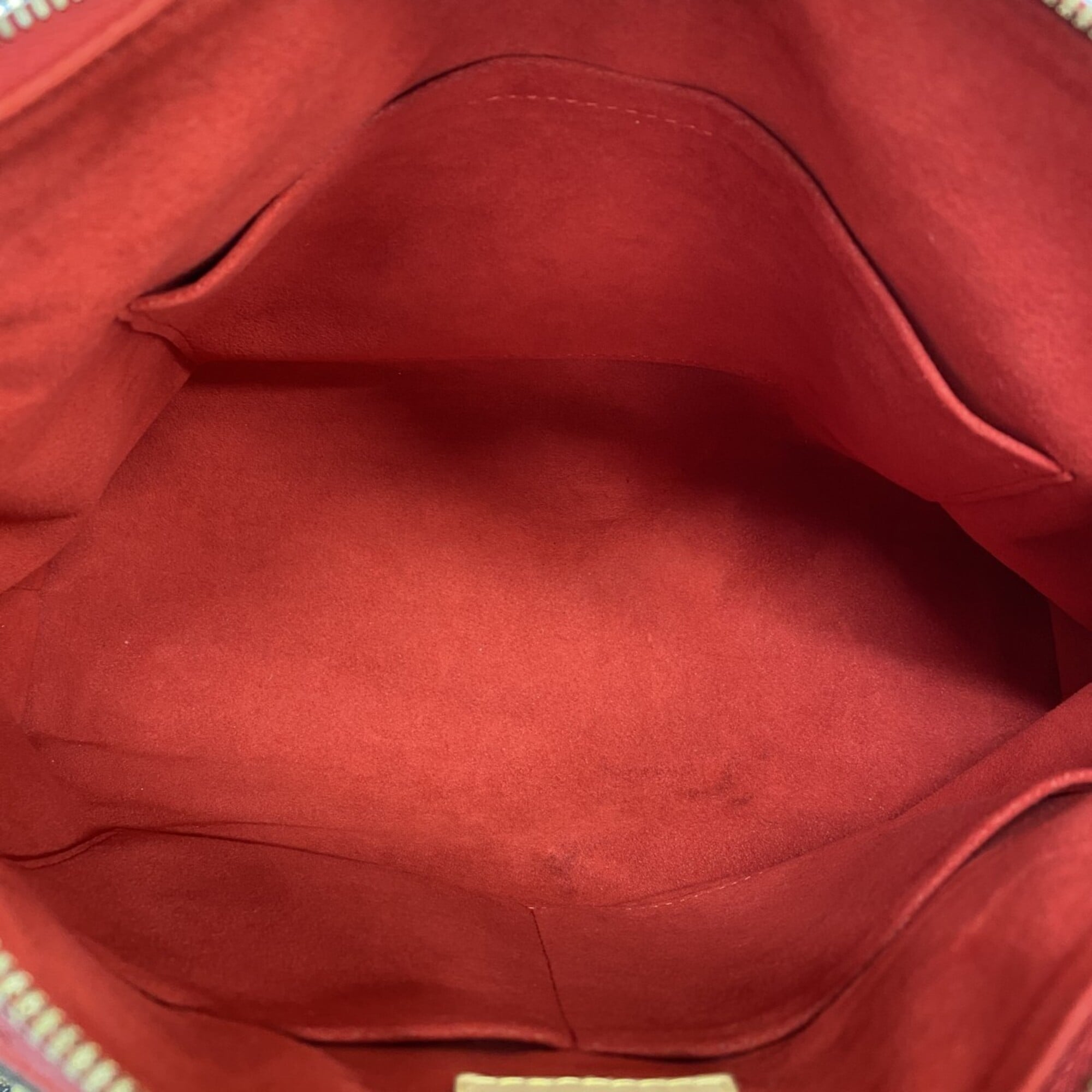 Louis Vuitton Cerise Handbag (Pre-Owned)
