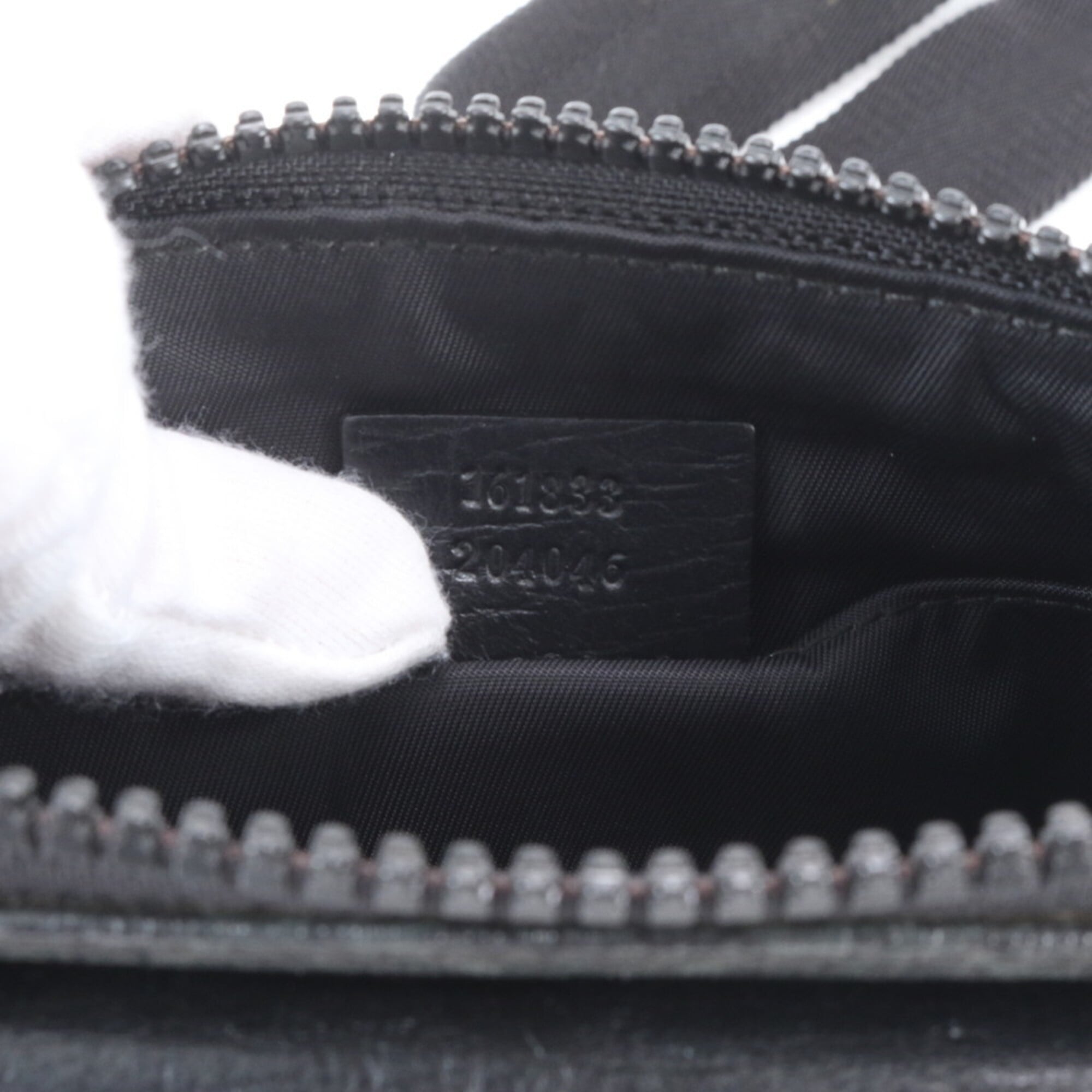 Gucci Black Leather Coated Canvas Fanny Pack Pouch Sling Bag (Pre-Owned)