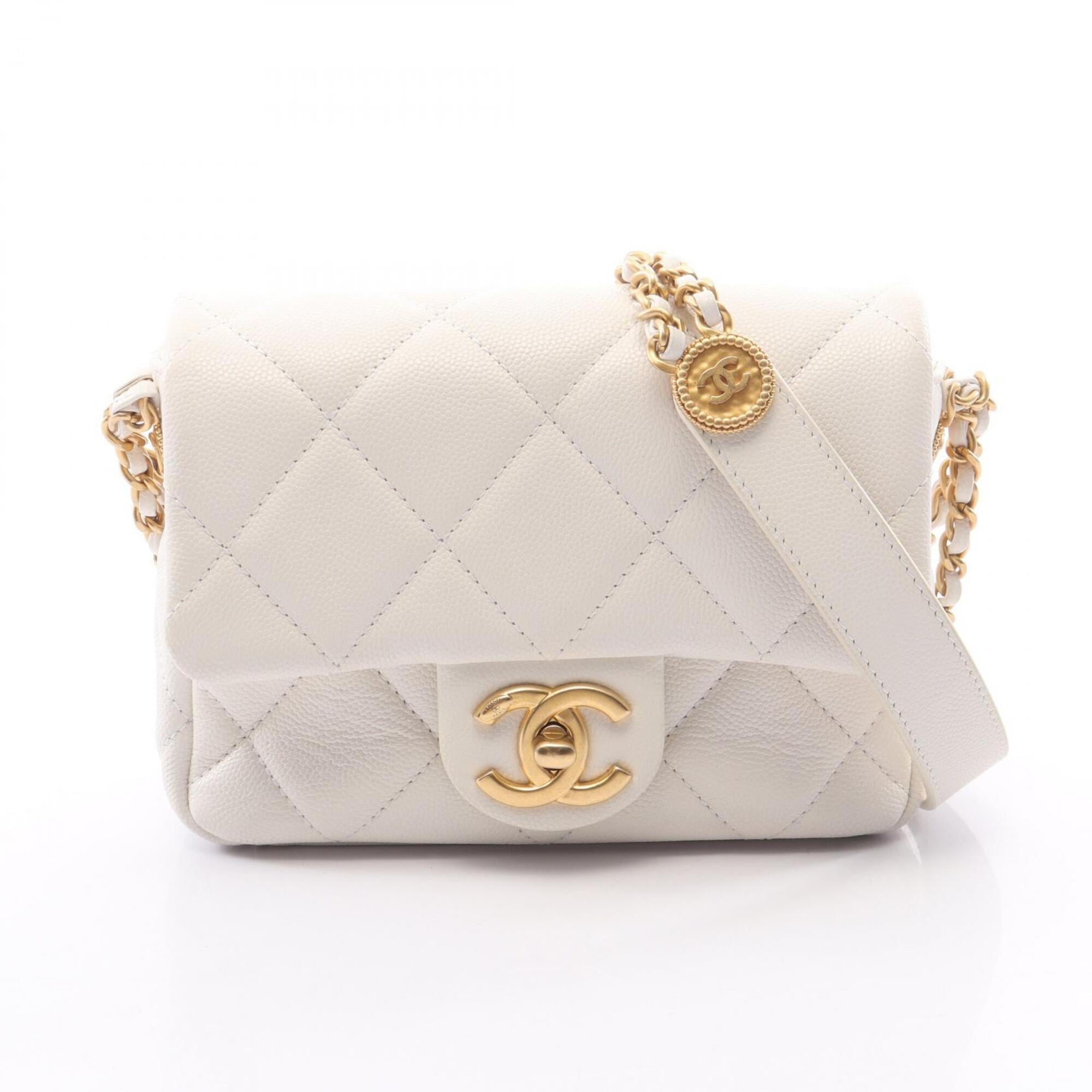 Chanel White Grained Calfskin Handbag Shoulder Bag (Pre-Owned)