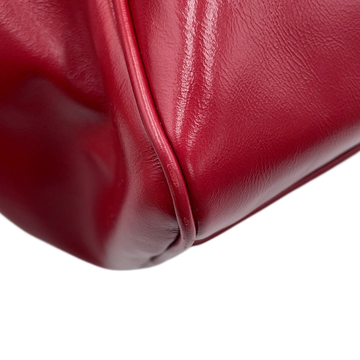 Miu Miu Red Color Leather Handbag (Pre-Owned)