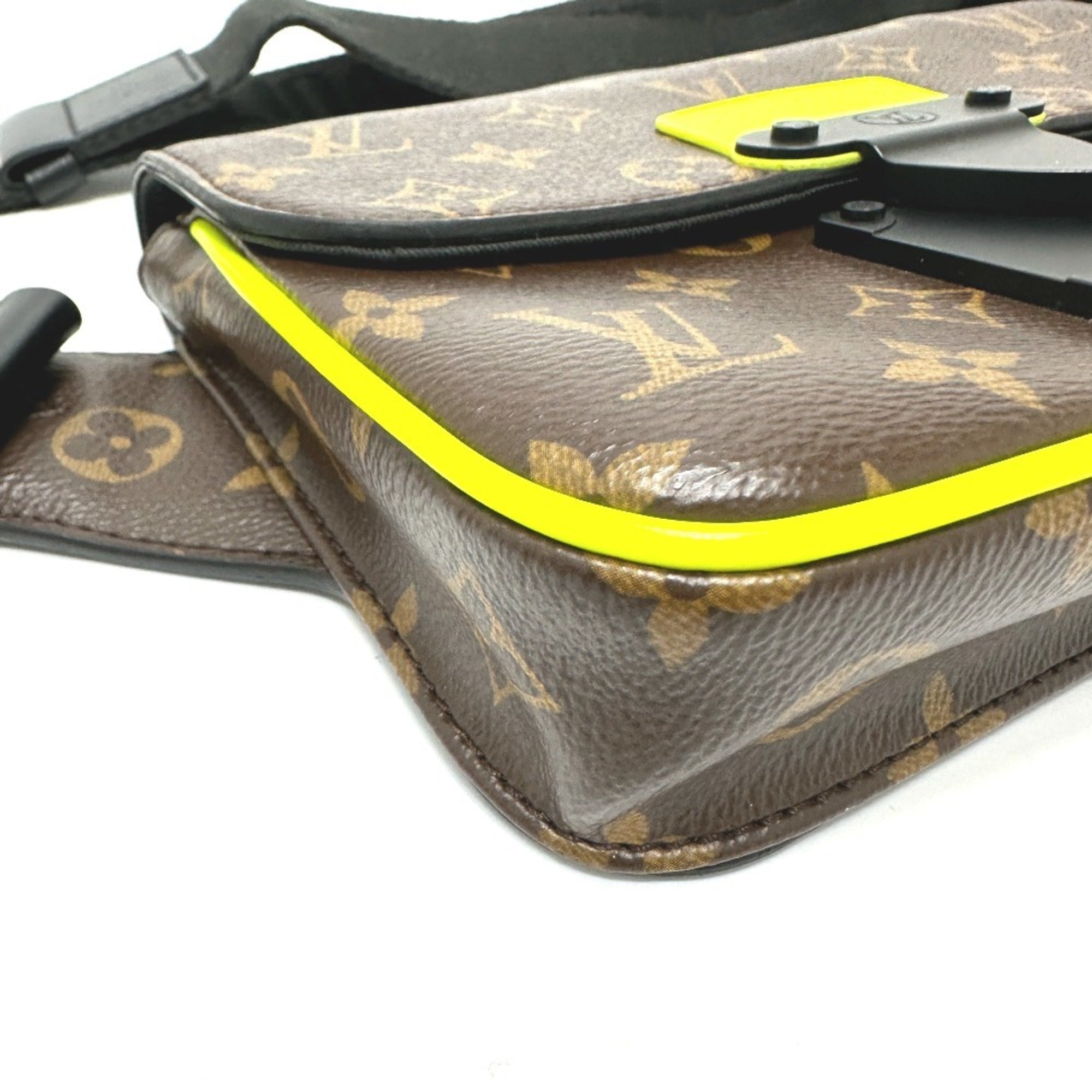 Louis Vuitton Monogram Brown Monogram Fanny Pack Shoulder Bag (Pre-Owned)