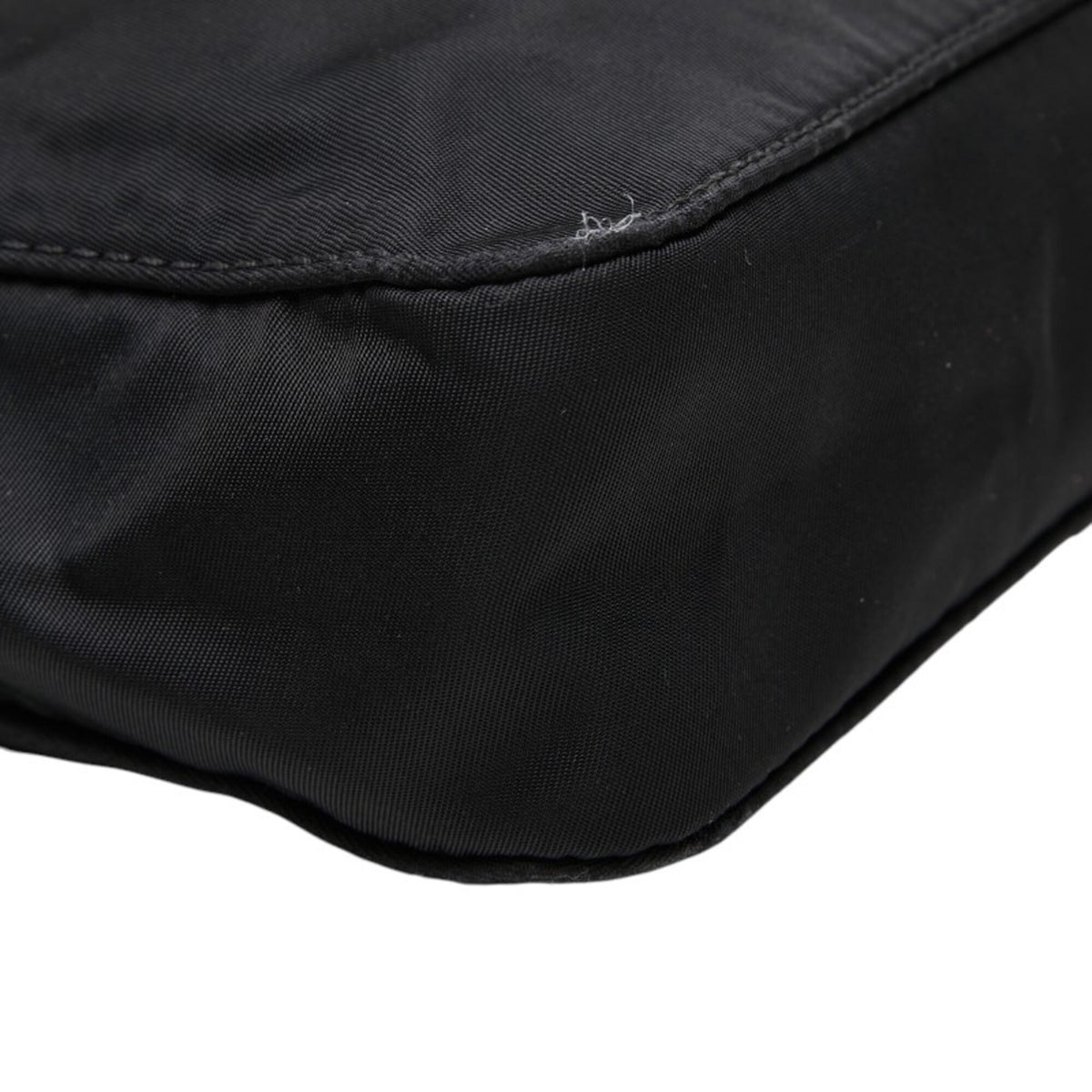 Valentino Black Nylon Leather Shoulder Bag (Pre-Owned)