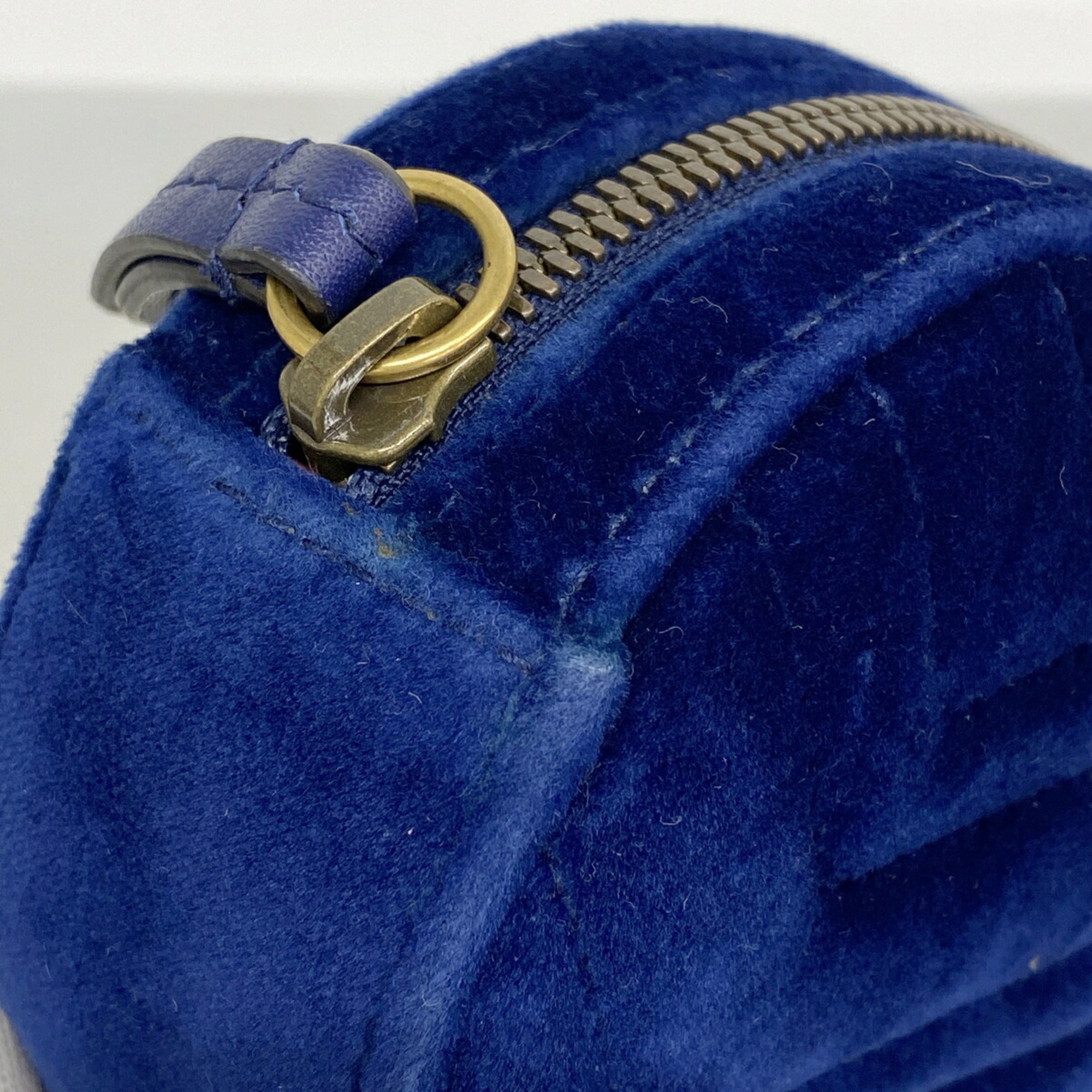 Gucci Blue Suede Fanny Pack (Pre-Owned)