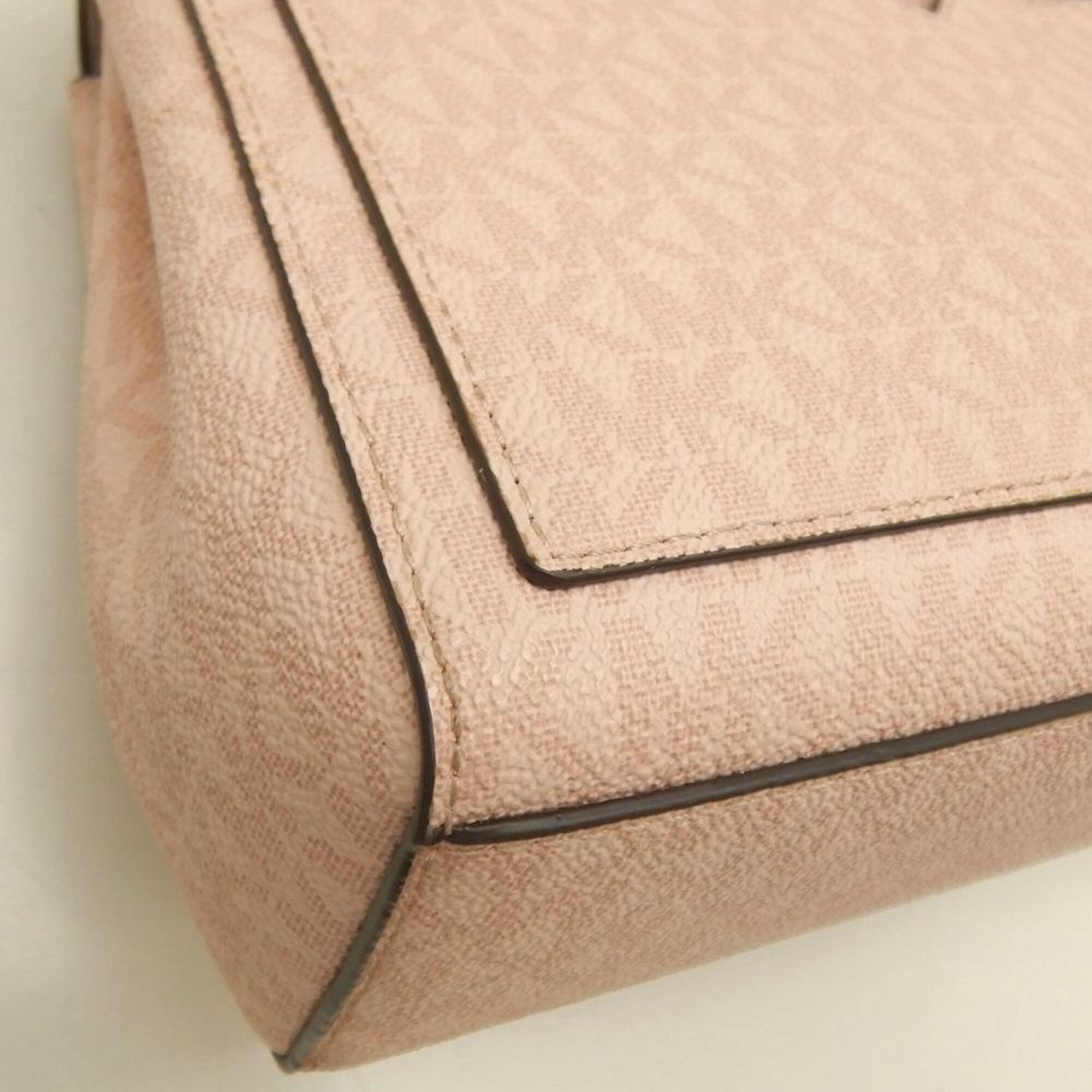 Michael Kors Pink Coated Canvas Shoulder Bag (Pre-Owned)